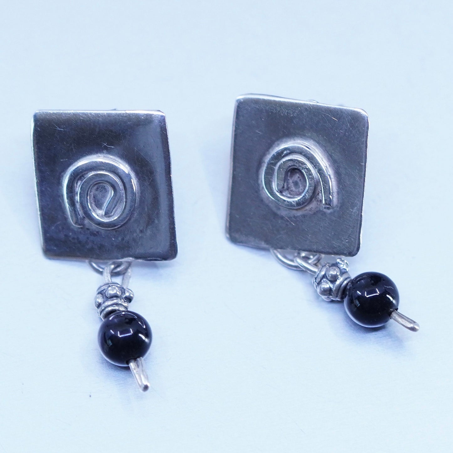 Native American Henry Davis sterling 925 silver square earrings black onyx bead