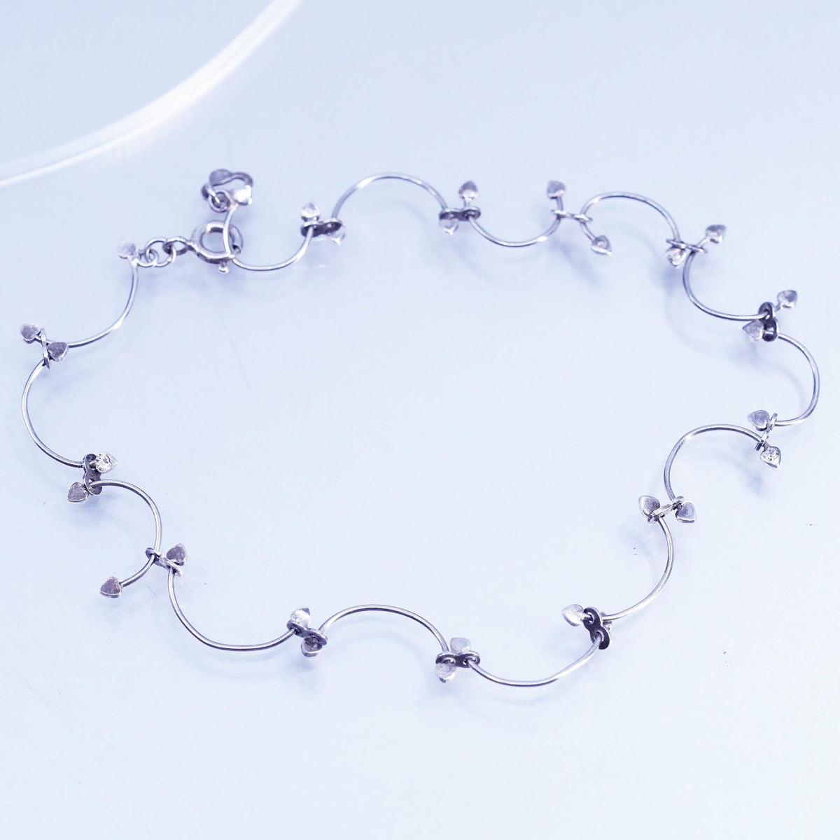 8.5" Vintage Sterling Silver 925 Heart Station Bracelet Wavy Chain Tiny Hearts