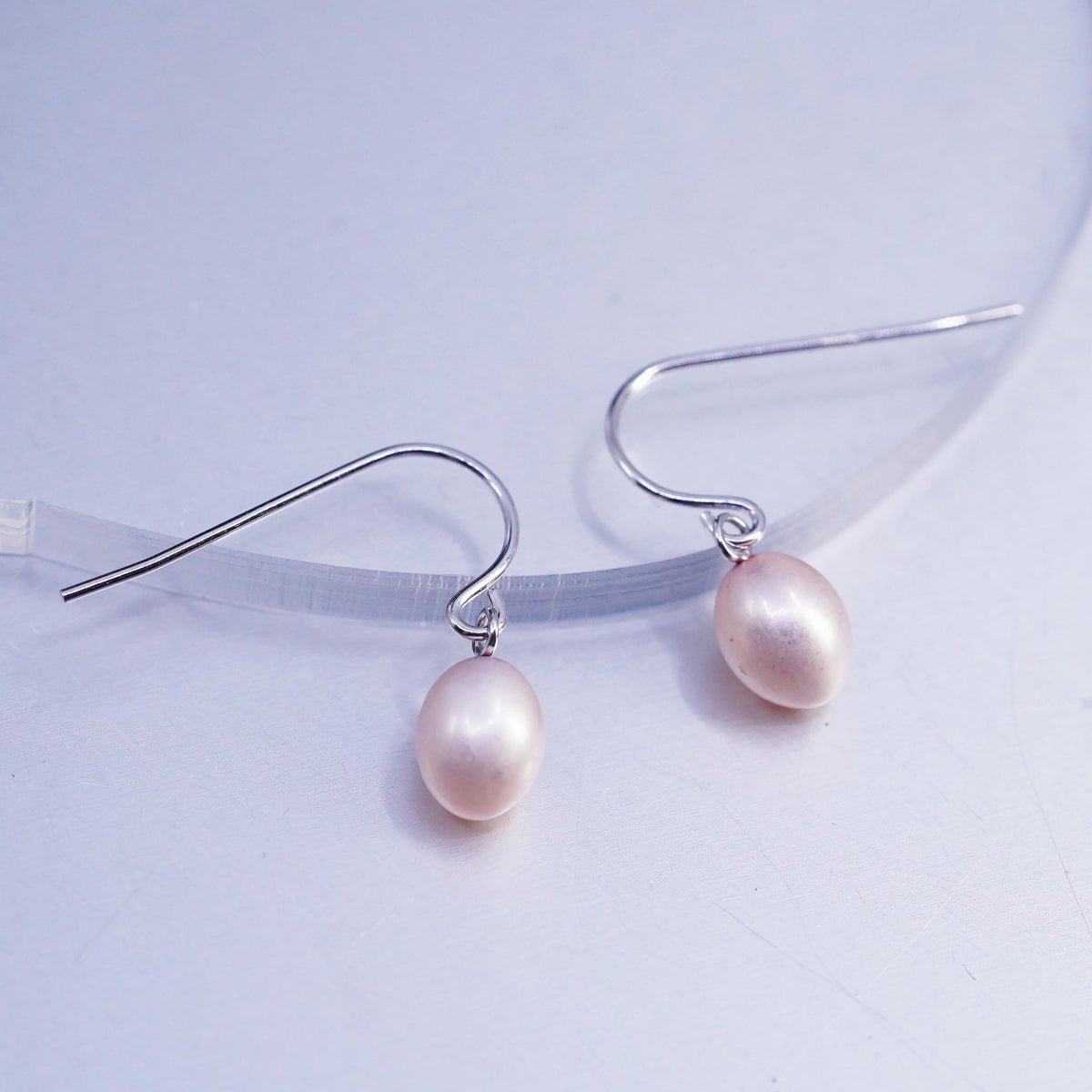 Vintage Sterling 925 silver earrings, dangle with teardrop pearl
