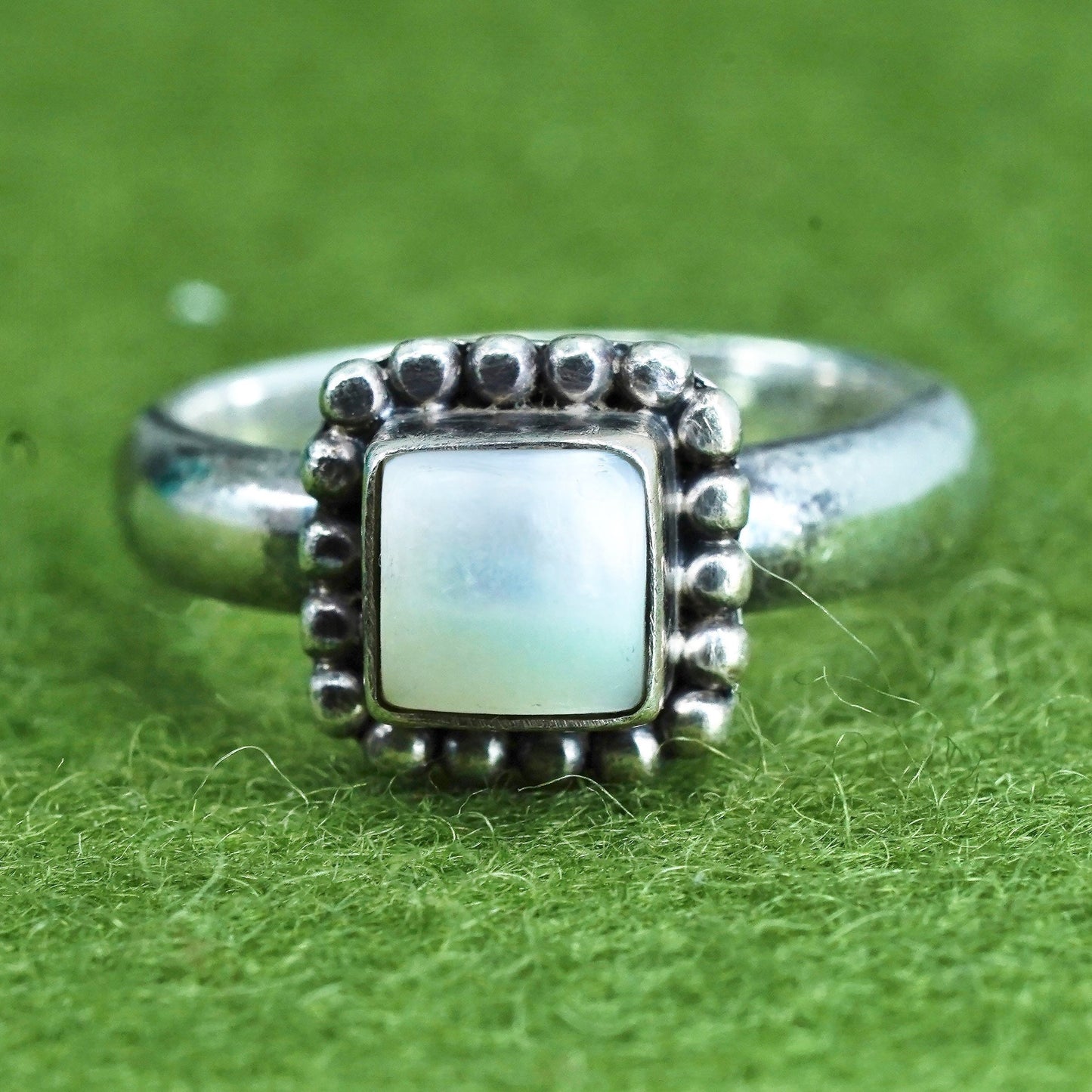Size 6, retired Silpada Sterling 925 silver R1617 Button Frame Pearl Ring