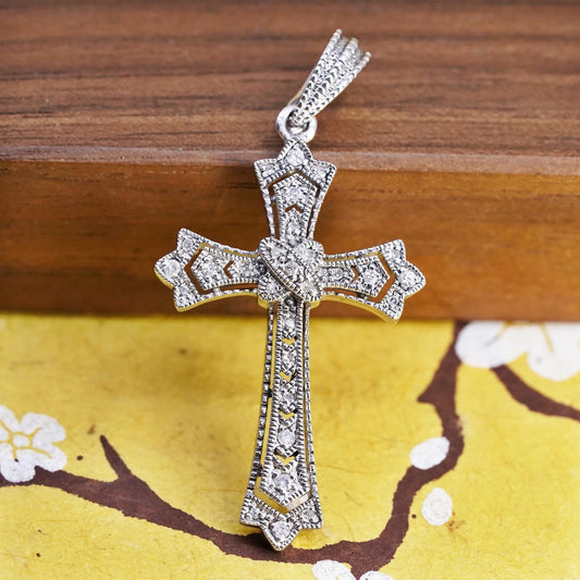 Vintage sterling silver pendant, 925 cross with cluster diamonds