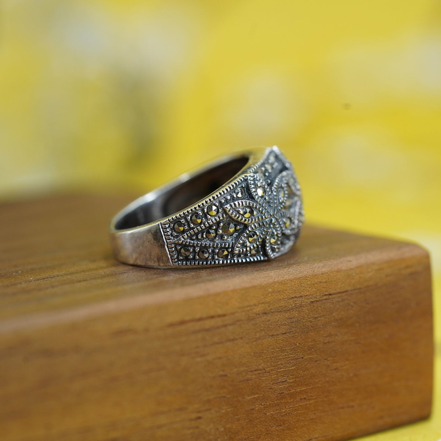 Size 7, Judith Jack Sterling silver flower ring w/ marcasite details, 925 band