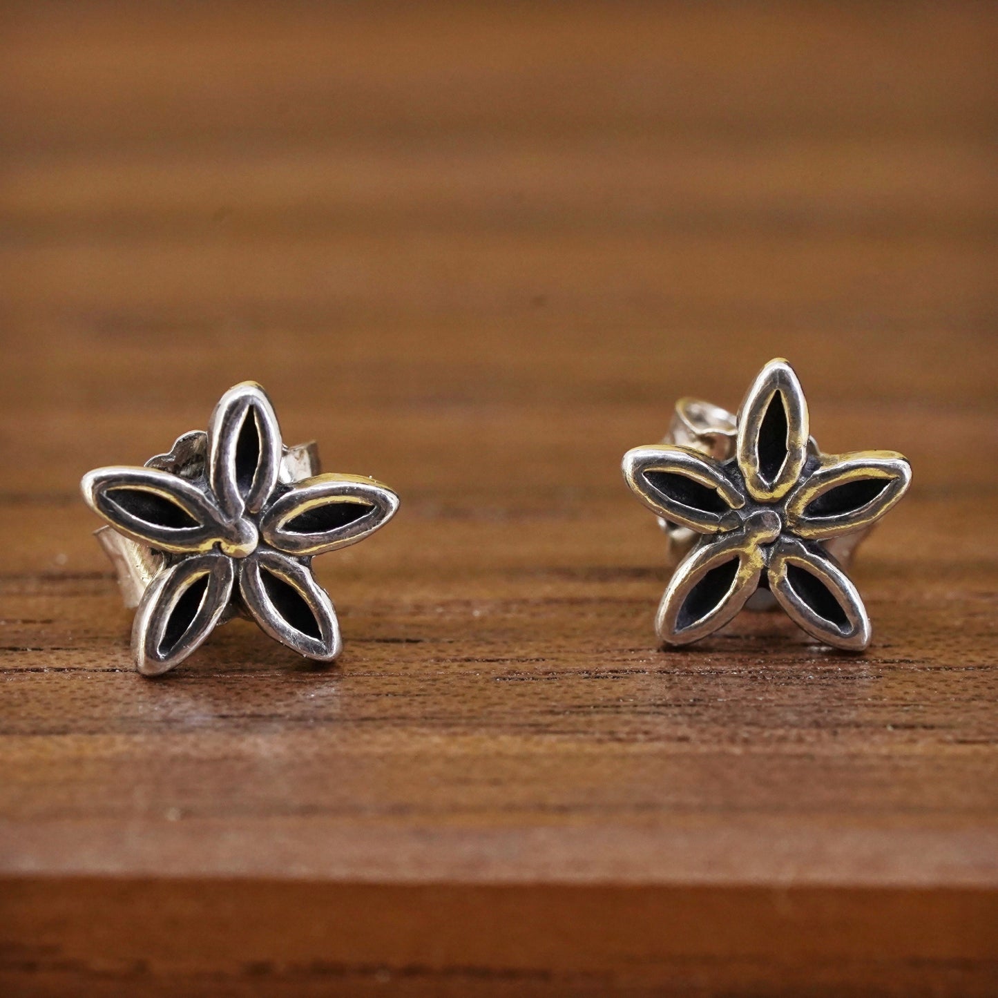 Vintage Sterling silver handmade earrings, 925 flower studs