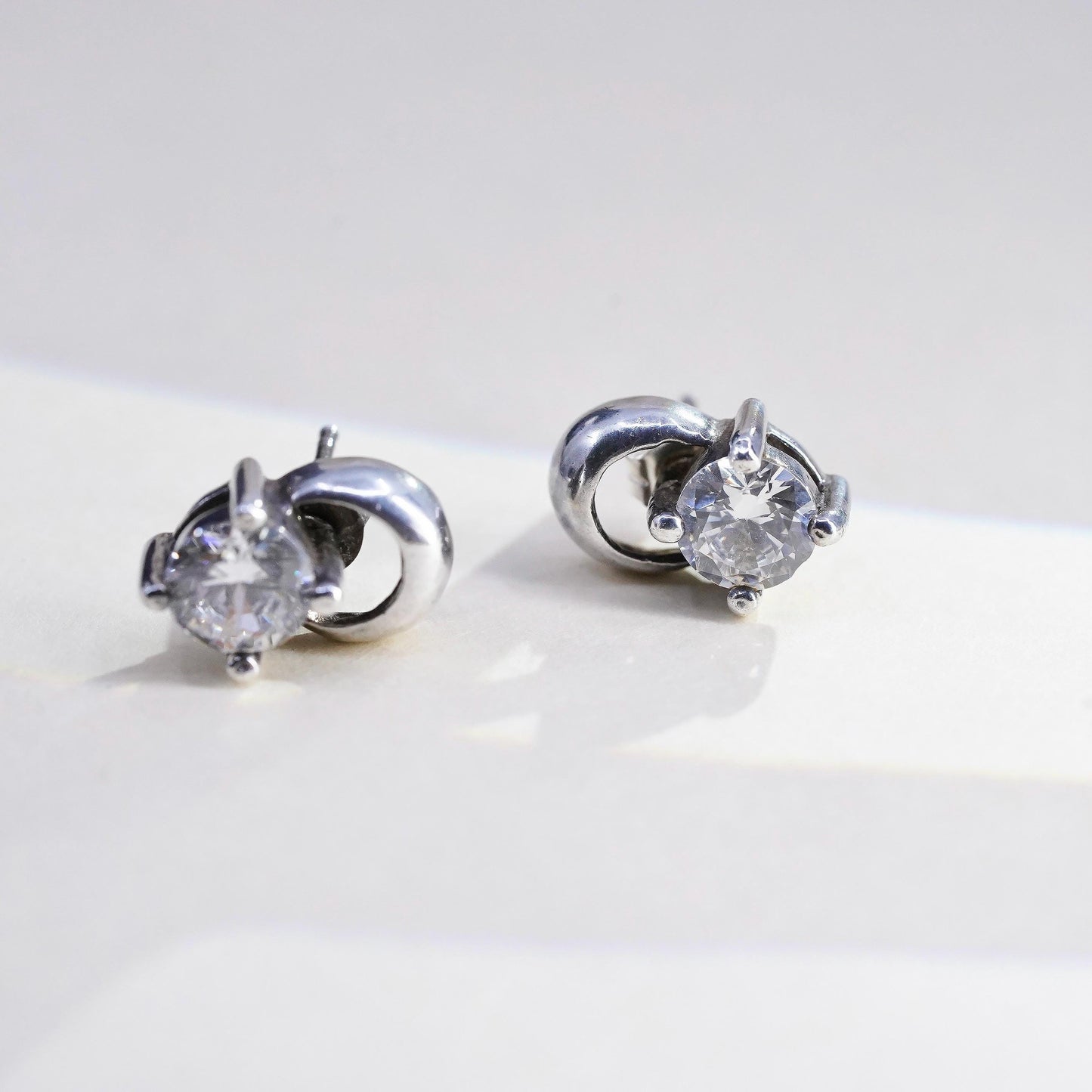 Vintage 925 sterling silver genuine cz studs, fashion minimalist earrings
