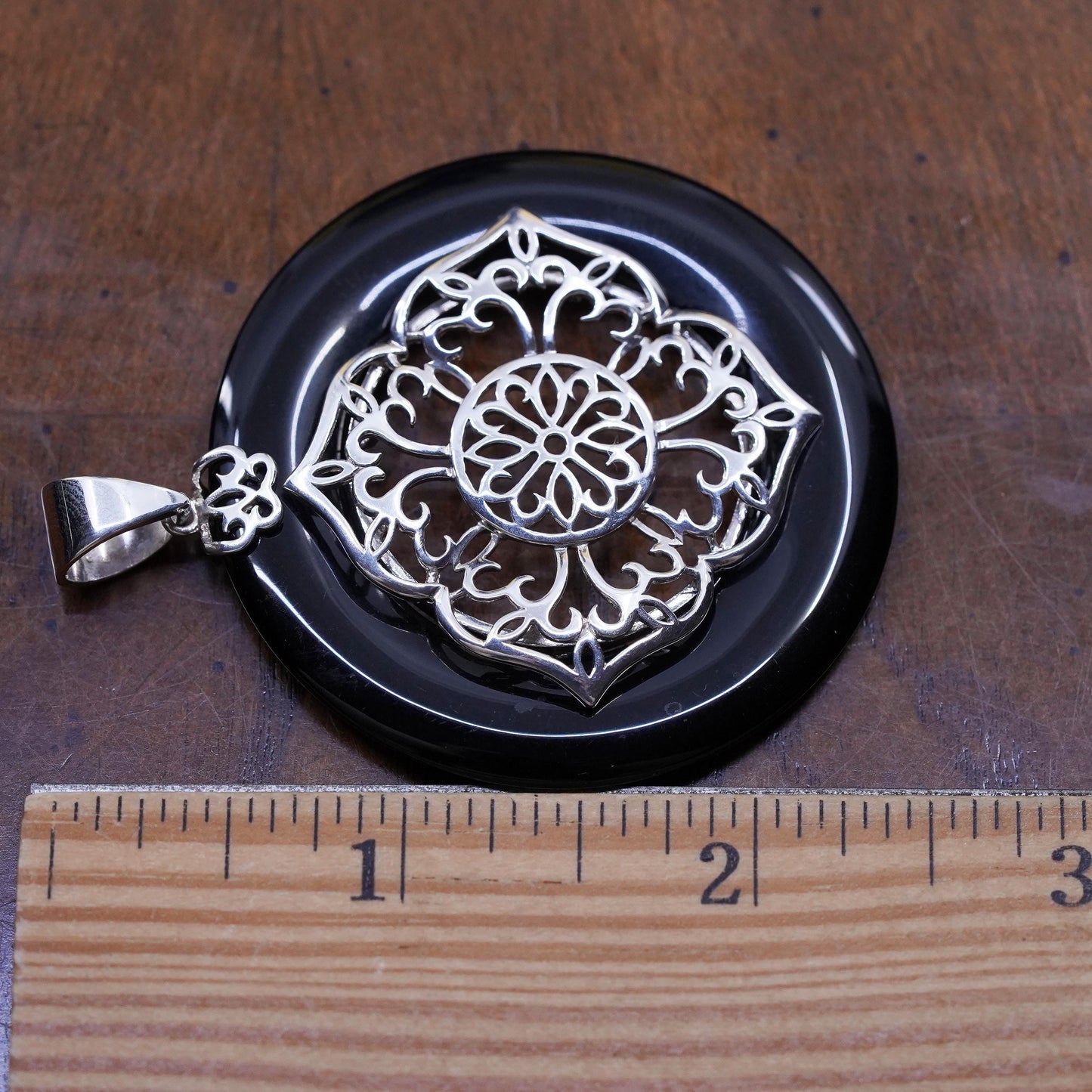 Vintage Sterling silver handmade sun pendant, 925 filigree circle black onyx