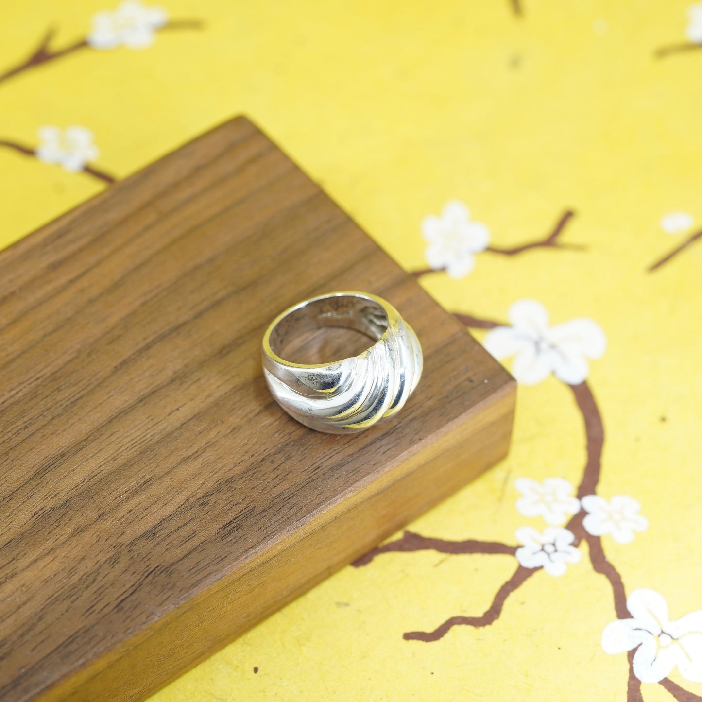 Size 7.5, Native American Navajo James Mason sterling silver ring 925 ribbed