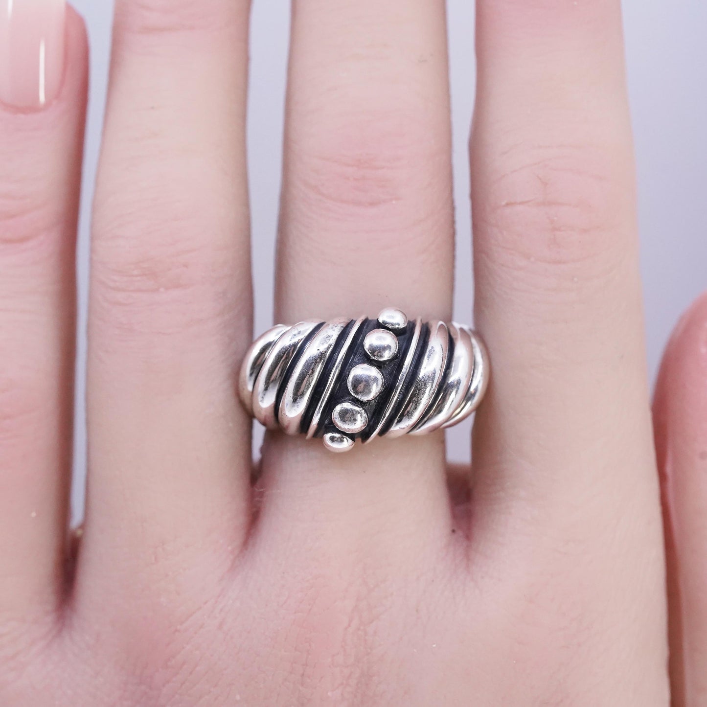 Size 8.25, Silpada Sterling 925 Silver Beaded Dot Swirl Dome Band Ring Retired
