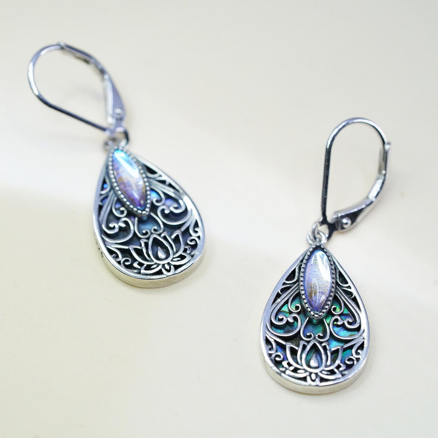Vintage Mexico sterling 925 silver handmade teardrop earrings w/ abalone inlay