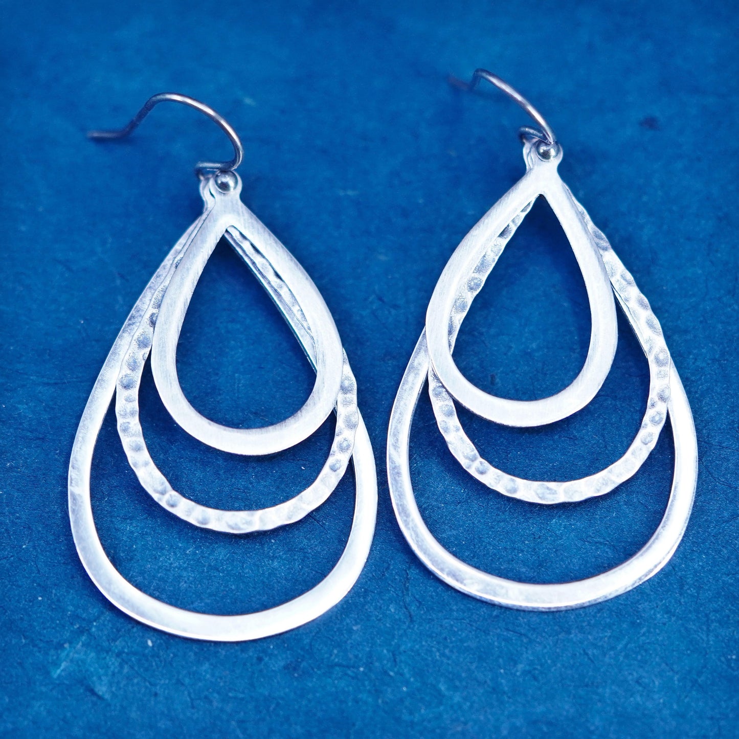 Vintage Silpada W1576 triple Textured Sterling Silver Dangle Teardrop Earrings