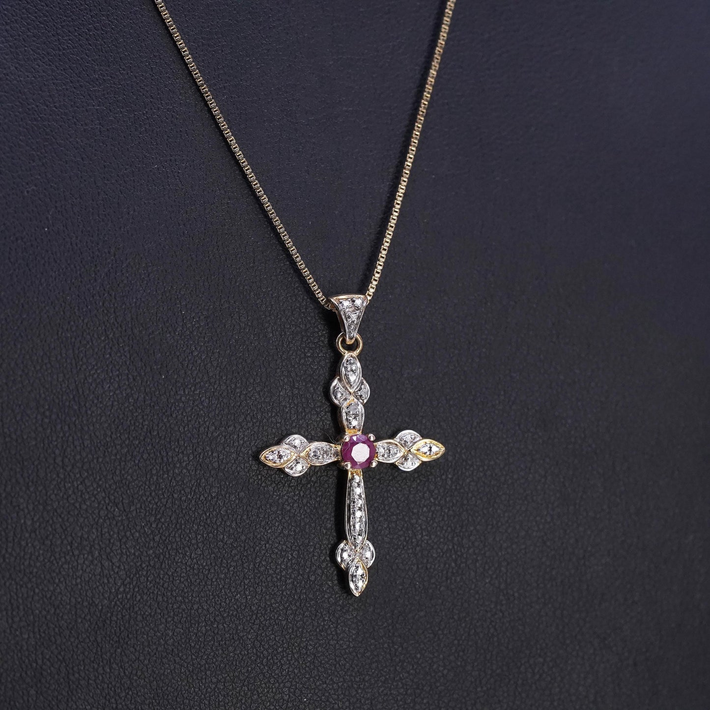 18", vermeil gold sterling 925 silver box necklace ruby diamonds cross pendant