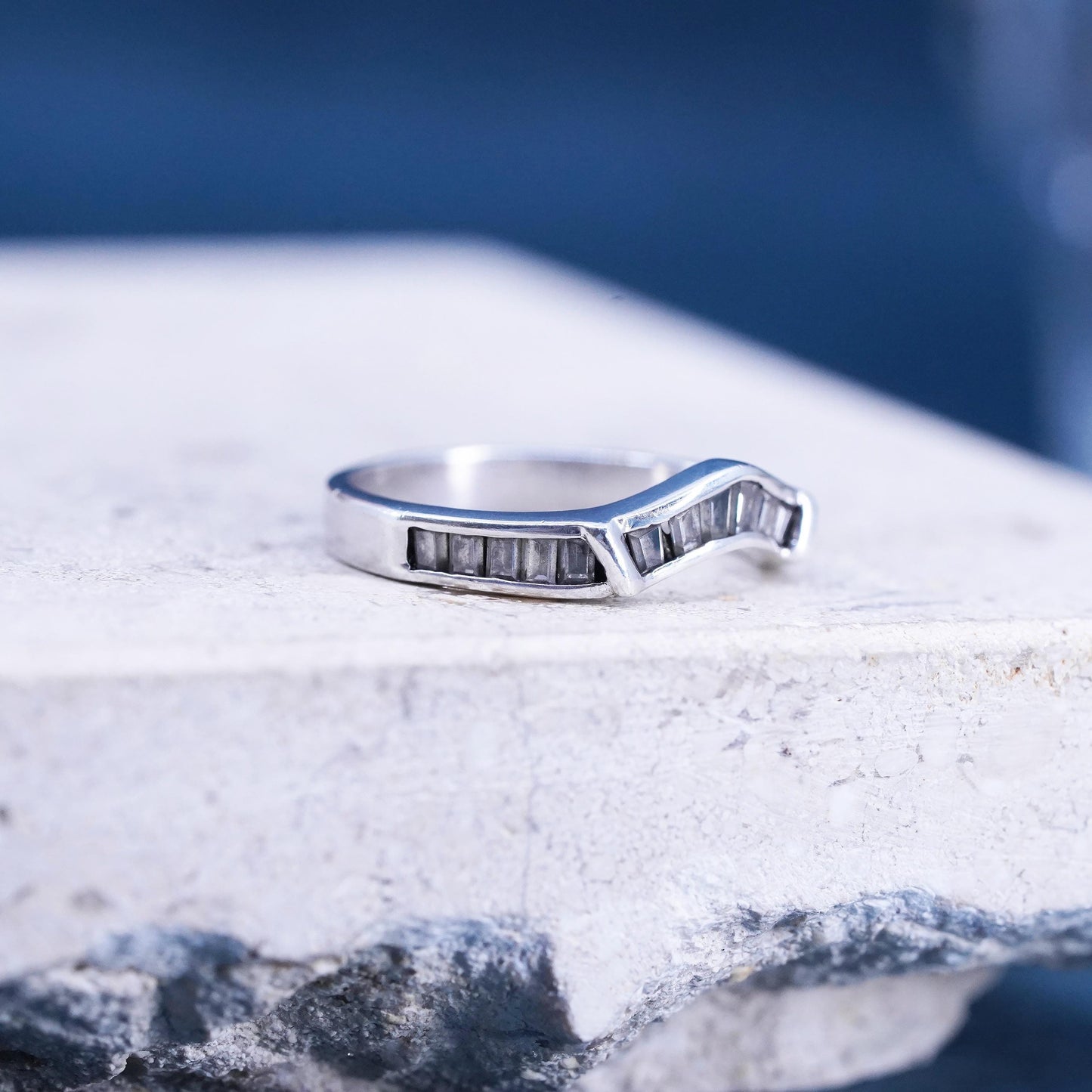 Size 6.5, vintage Sterling 925 silver ring, 925 stackable wedding band with Cz