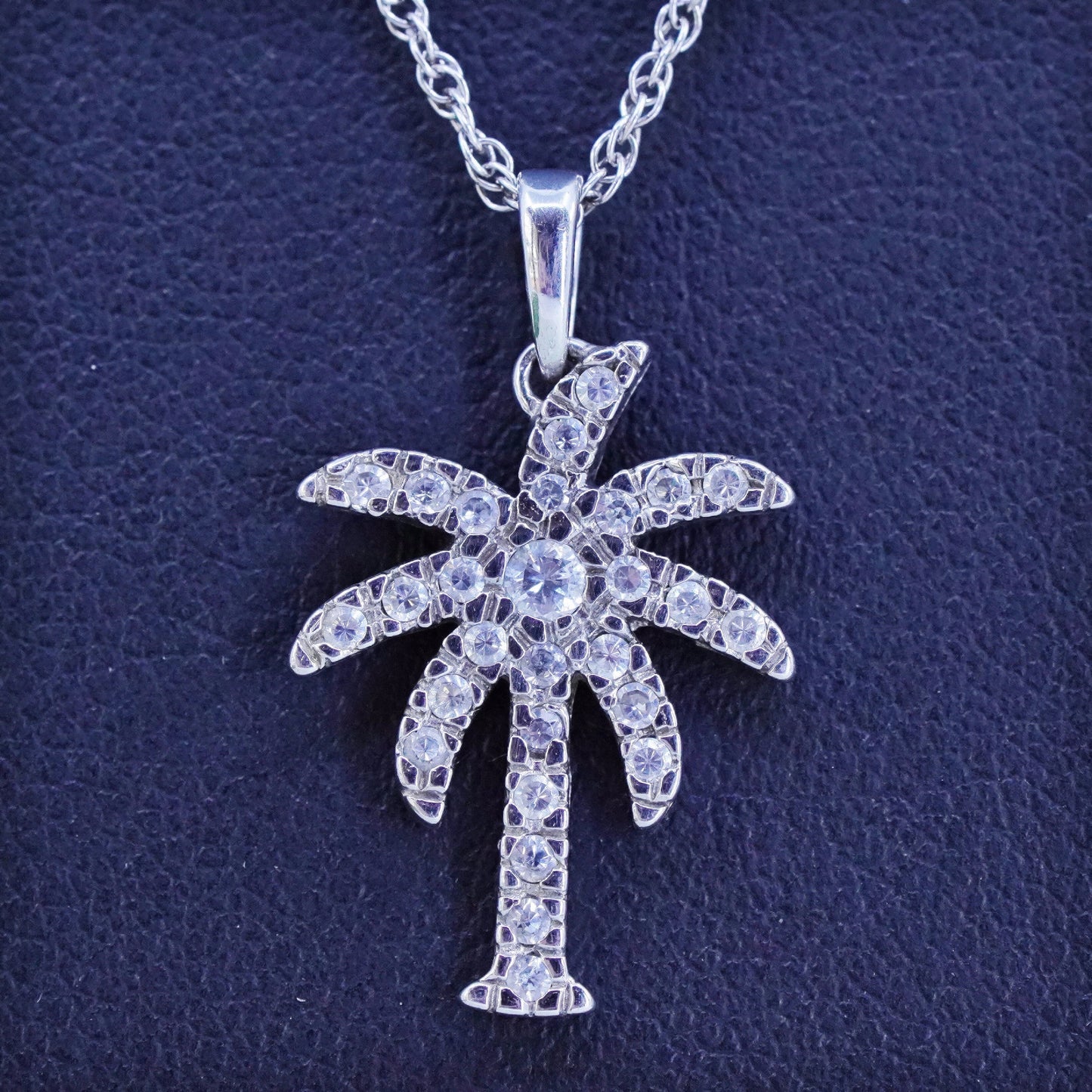 18", VTG sterling silver necklace, circle chain cluster cz palm tree pendant