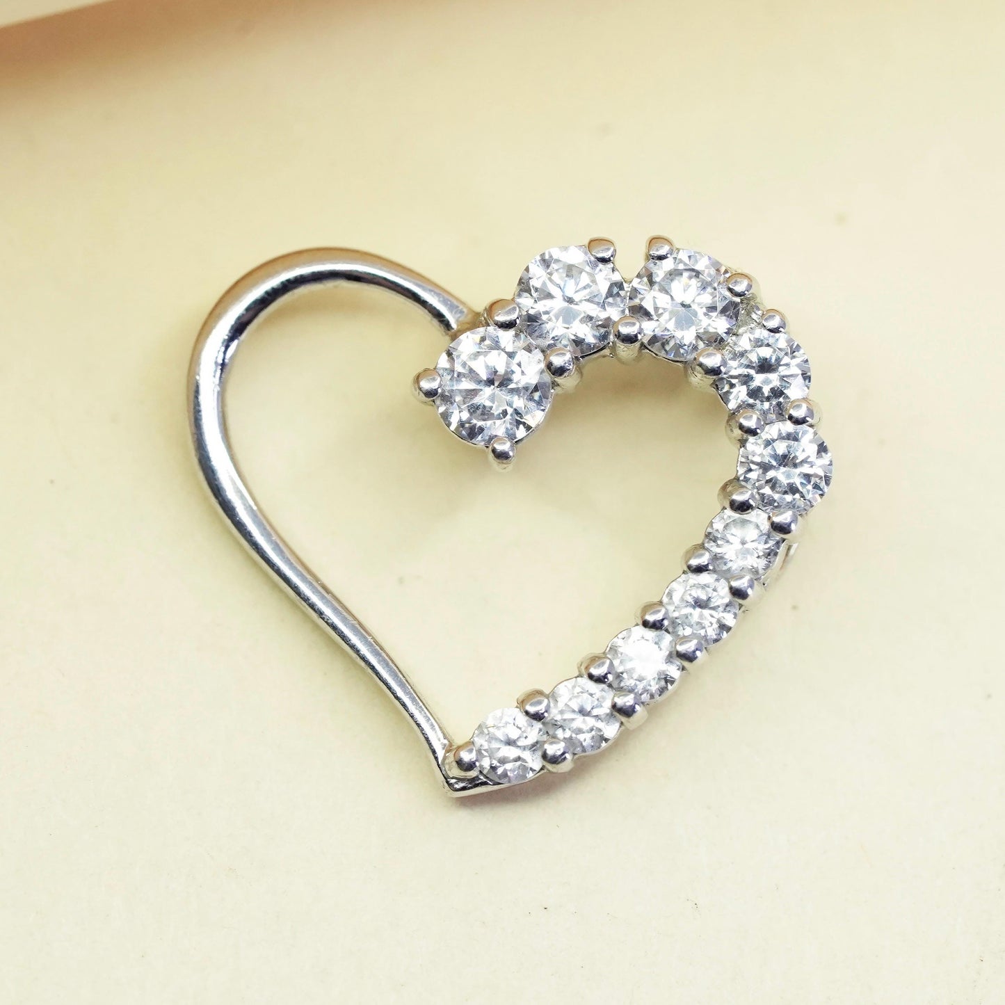 Vintage sterling 925 silver heart pendant with cluster clear Cz around