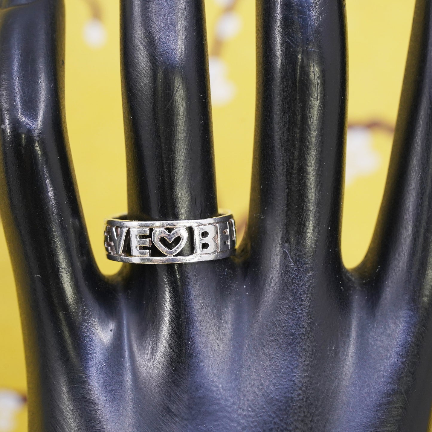 Size 8, vintage Sterling silver prayer ring, 925 band engraved "believe"