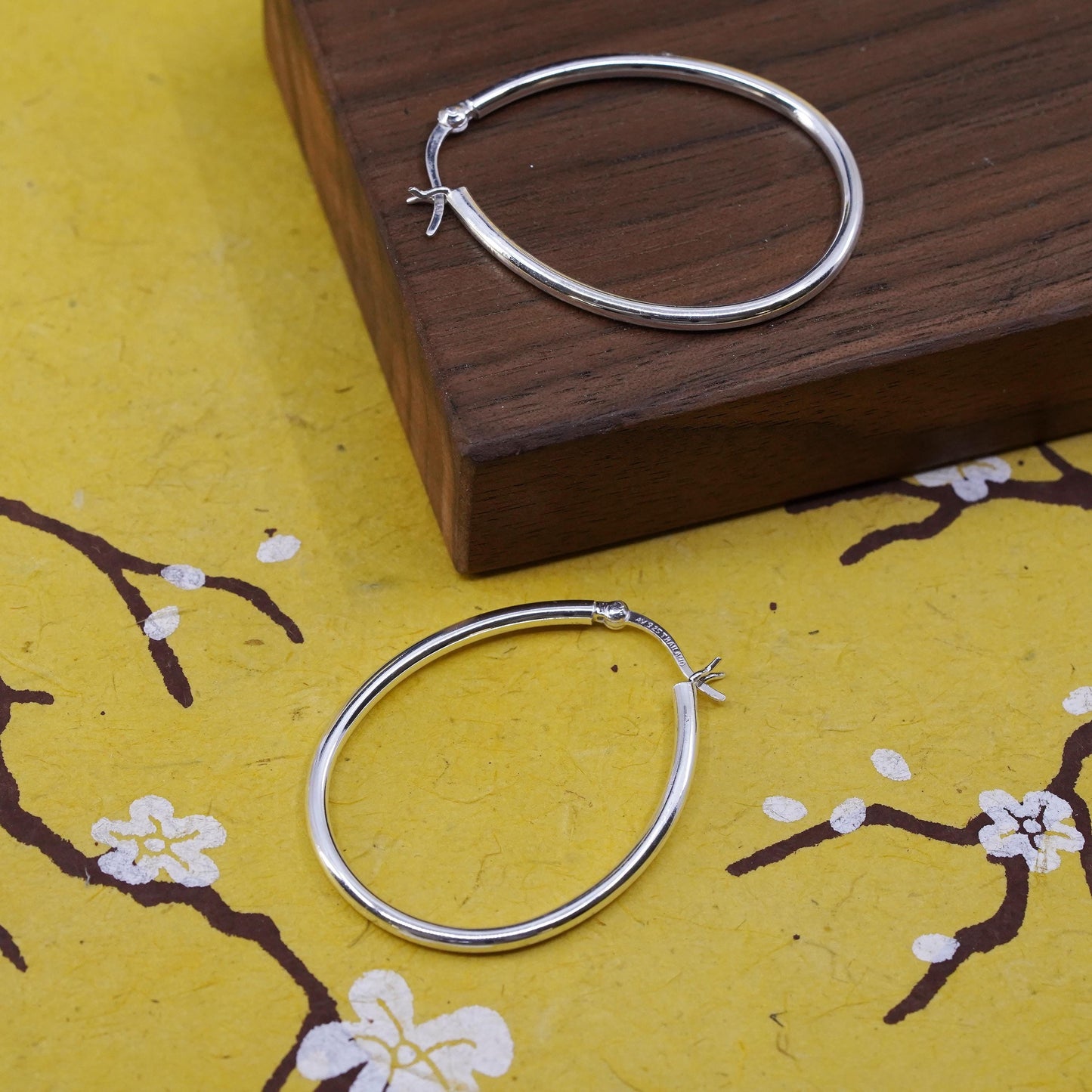 1.75", vintage Sterling silver handmade earrings, 925 silver oval hoops