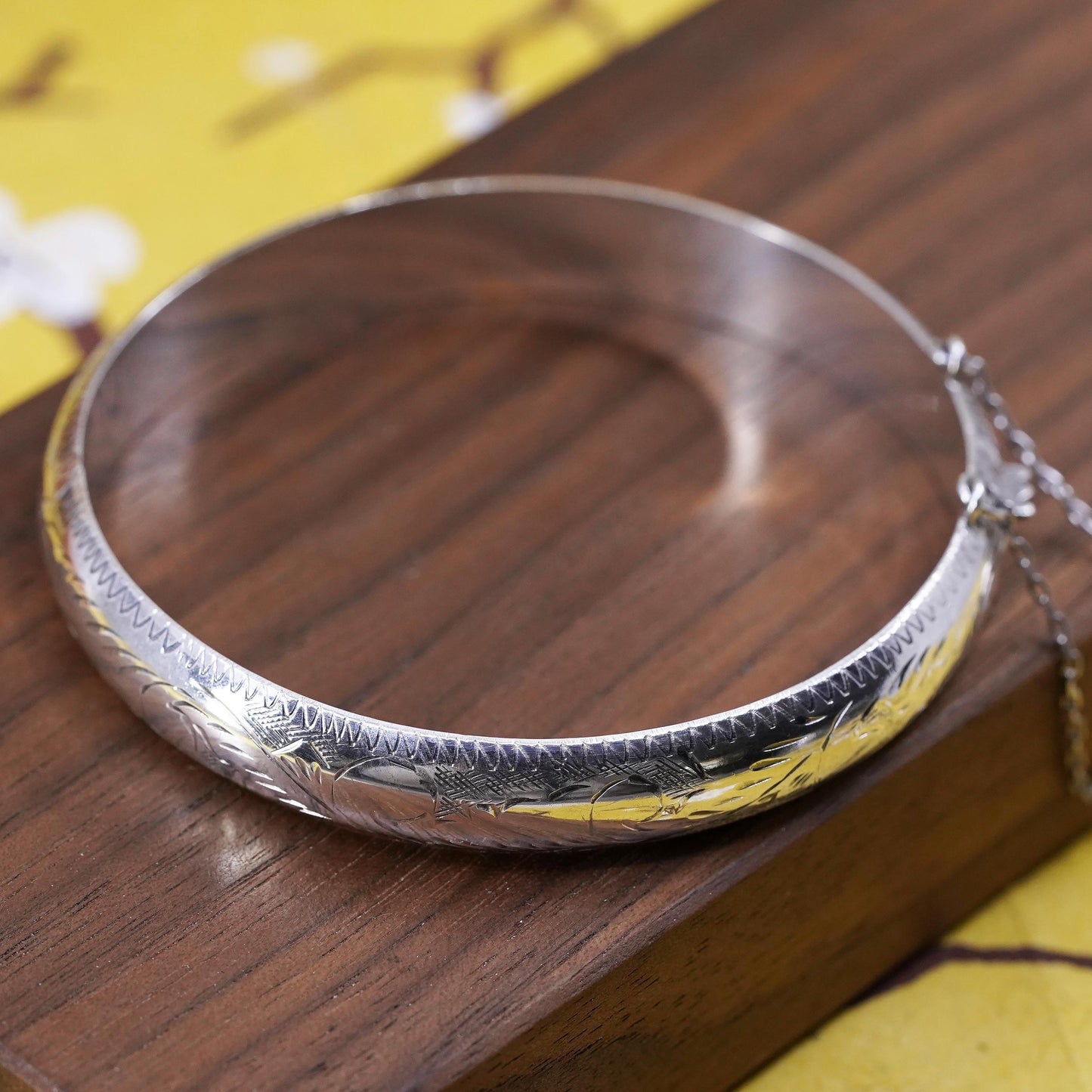 7.25", Sterling silver bracelet, textured 925 hinged bangle secure chain