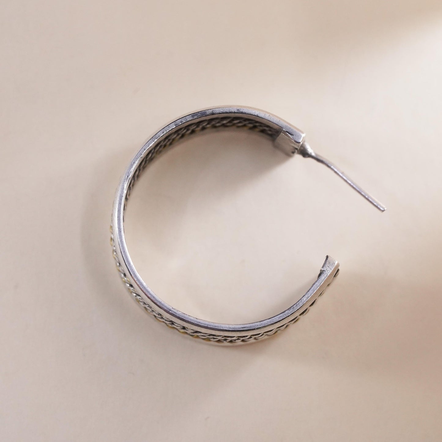 Vintage two tone Mexican single earring. Sterling 925 silver huggie stud