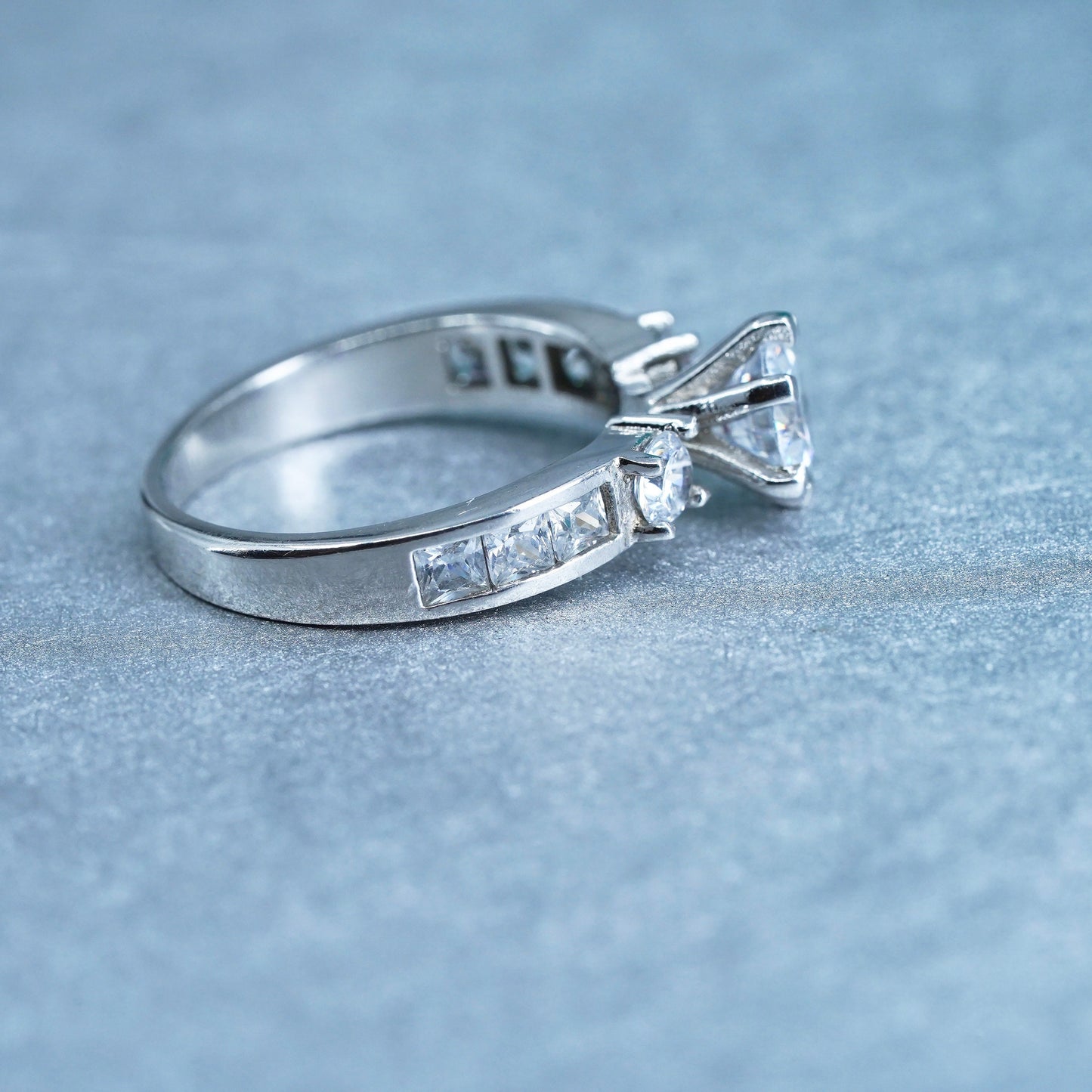 Size 7, vintage Sterling 925 silver handmade engagement ring with cluster Cz