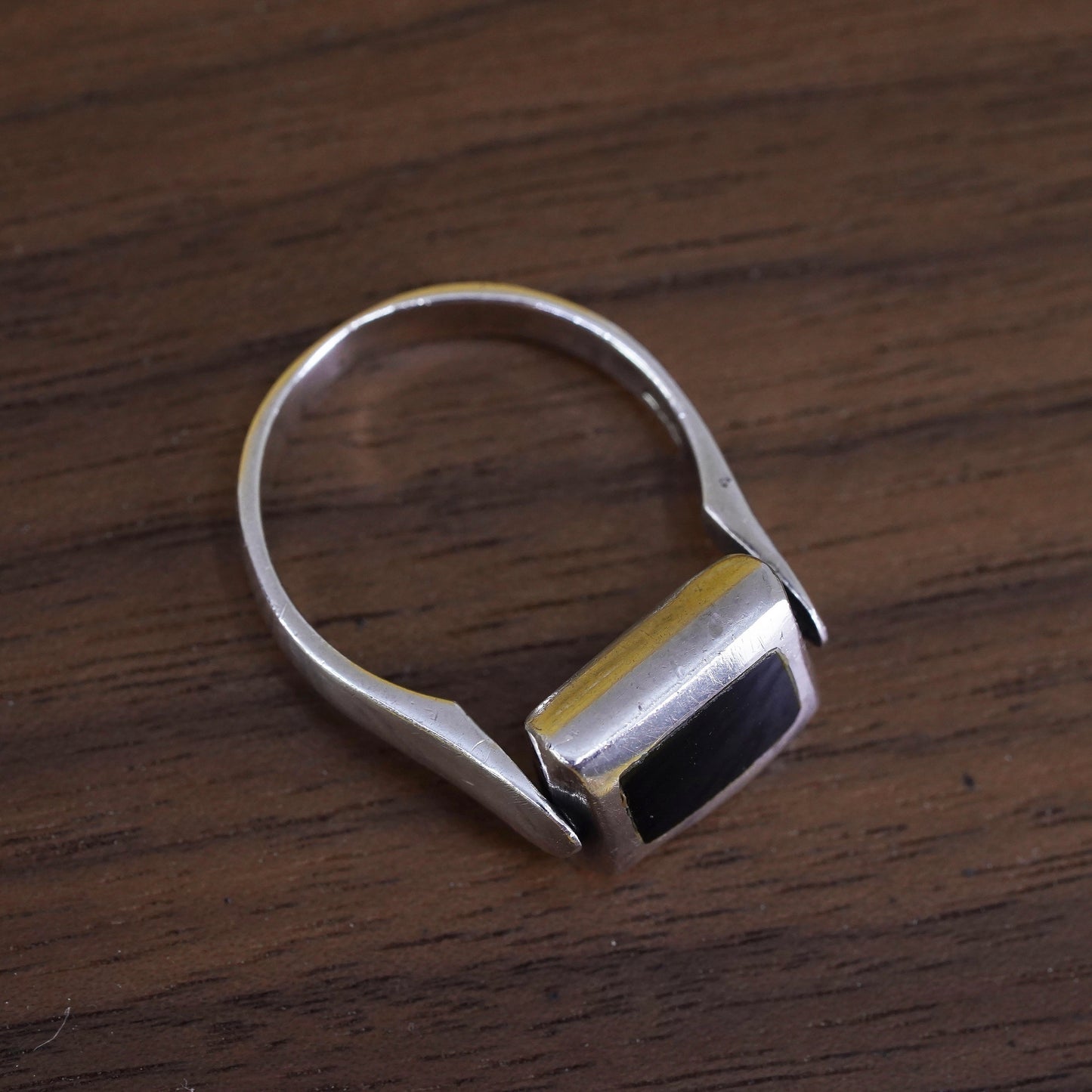 Size 7.5, Sterling silver double sided ring, 925 band with onyx mother of pearl