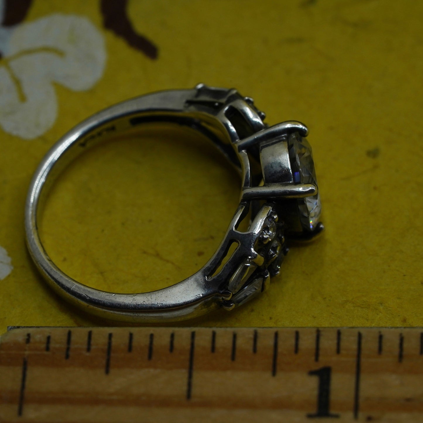 Size 6.25, vintage Sterling 925 silver anniversary engagement ring cluster cz