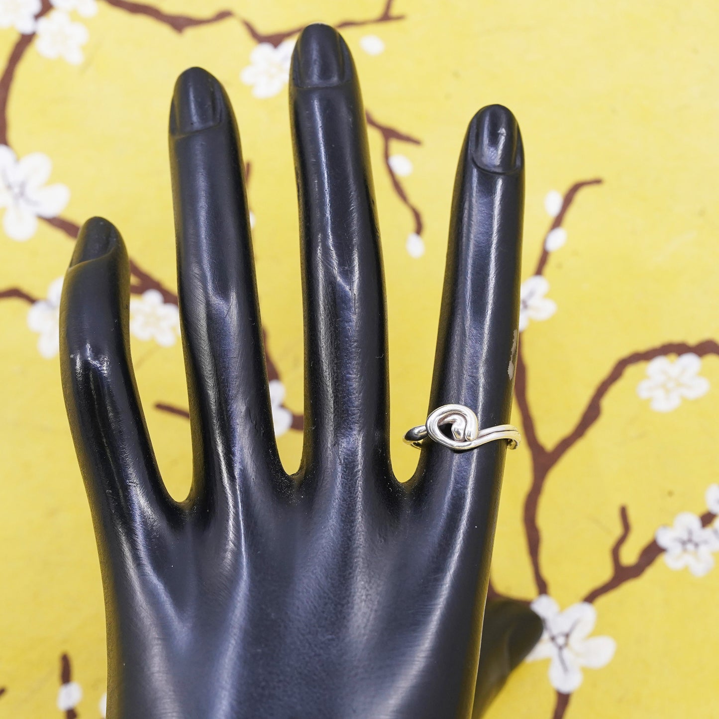 Size 5.25, vintage Sterling silver handmade ring, 925 brutalism band, open end