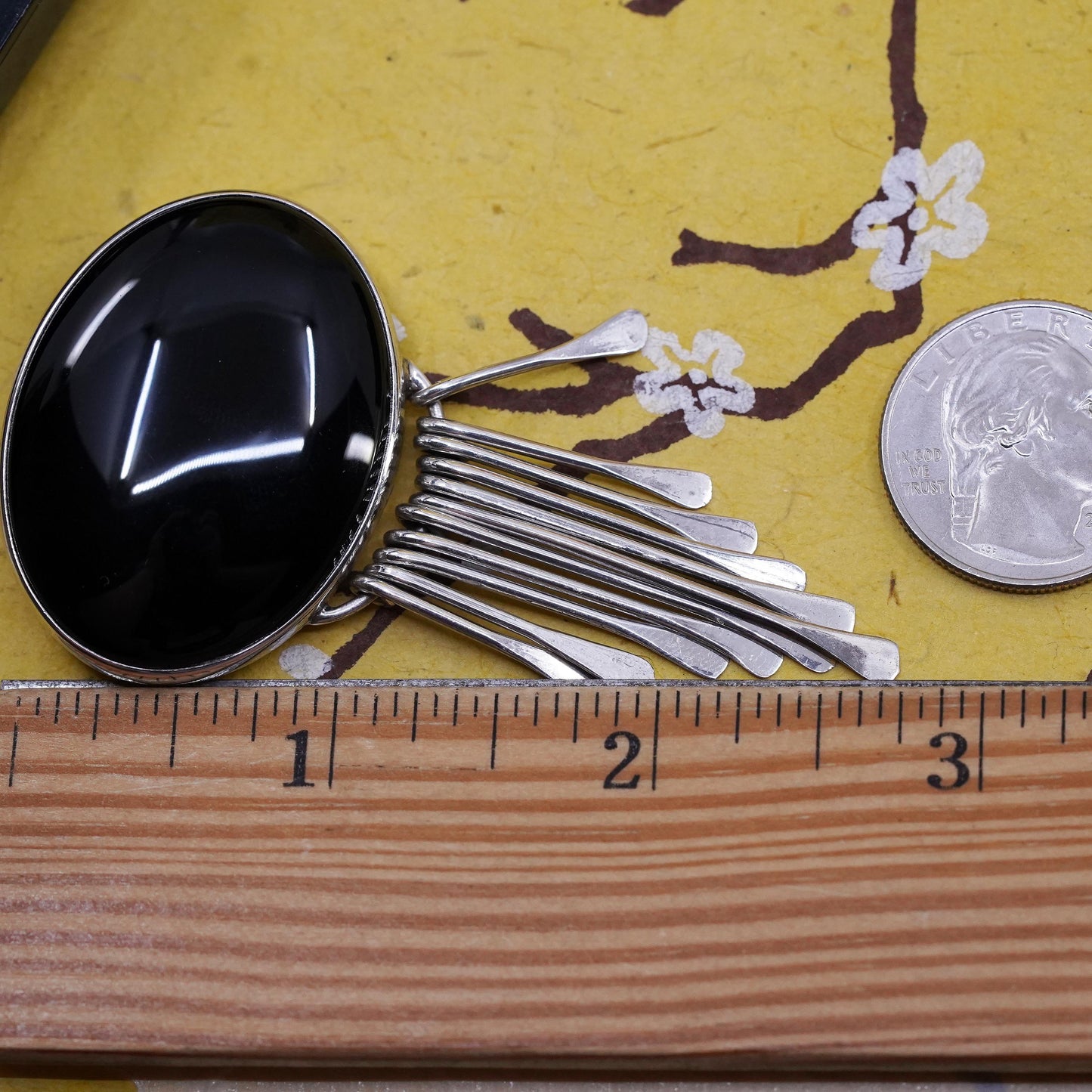 southwestern Mexican Sterling Silver 925 AIS Black Onyx oval Pin Brooch Pendant