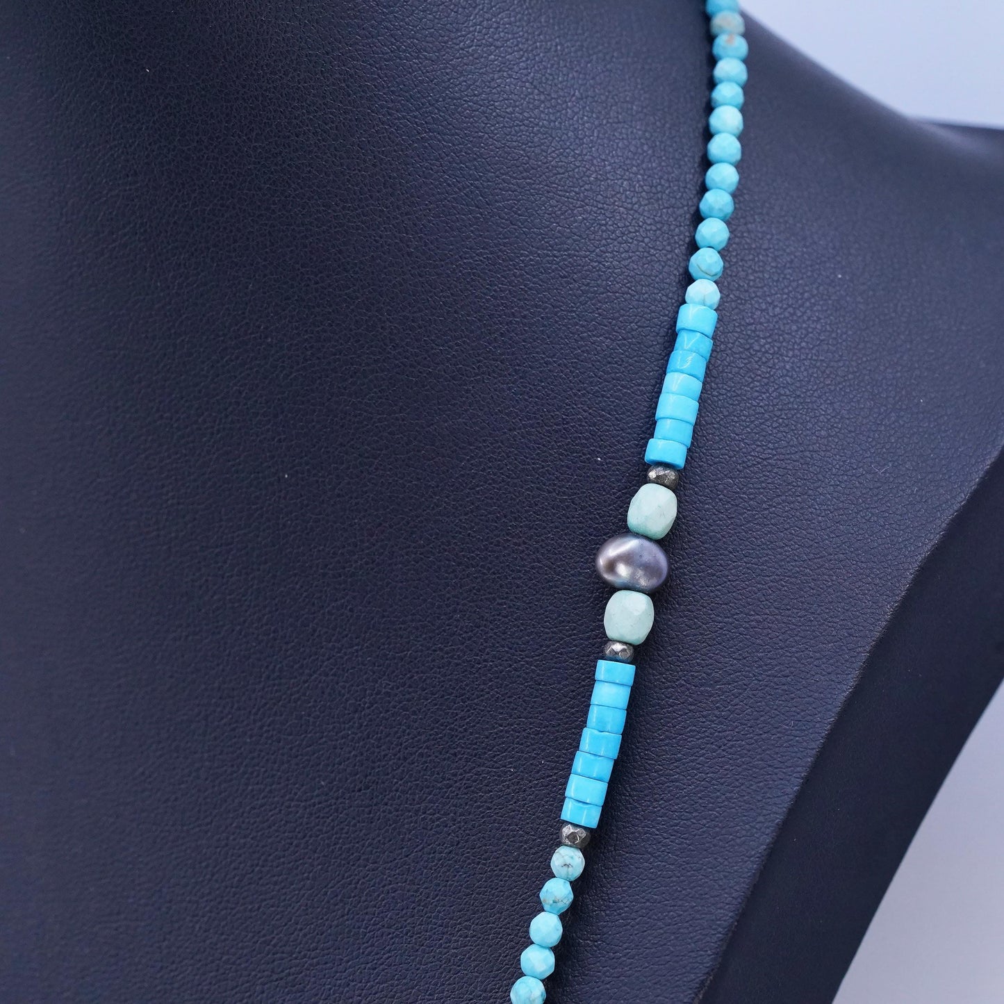 28", Silpada N3028 925 Sterling Silvr Howlite Pearl Pyrite Ideal Cross Necklace
