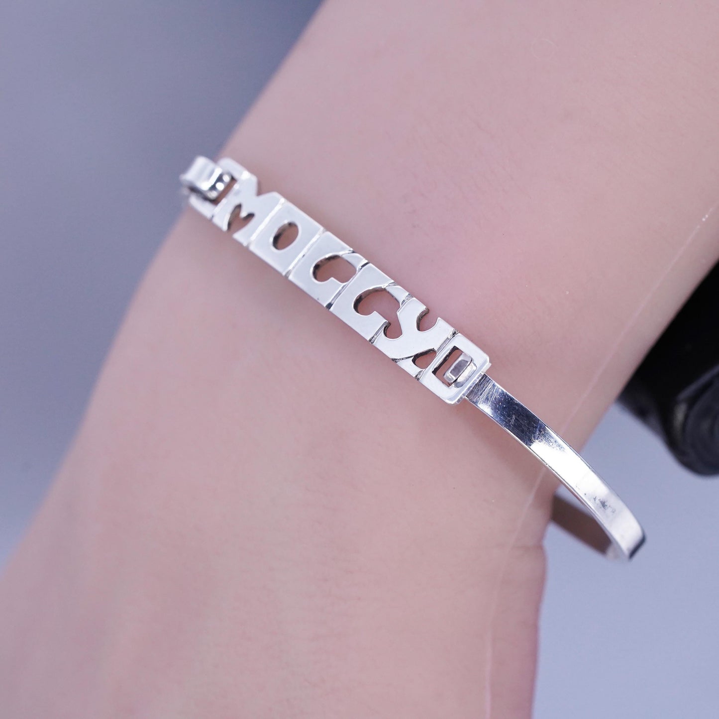 5.5”, Leonore Doskow 1970 Name Moccy Sterling 925 silver bracelet hinged bangle