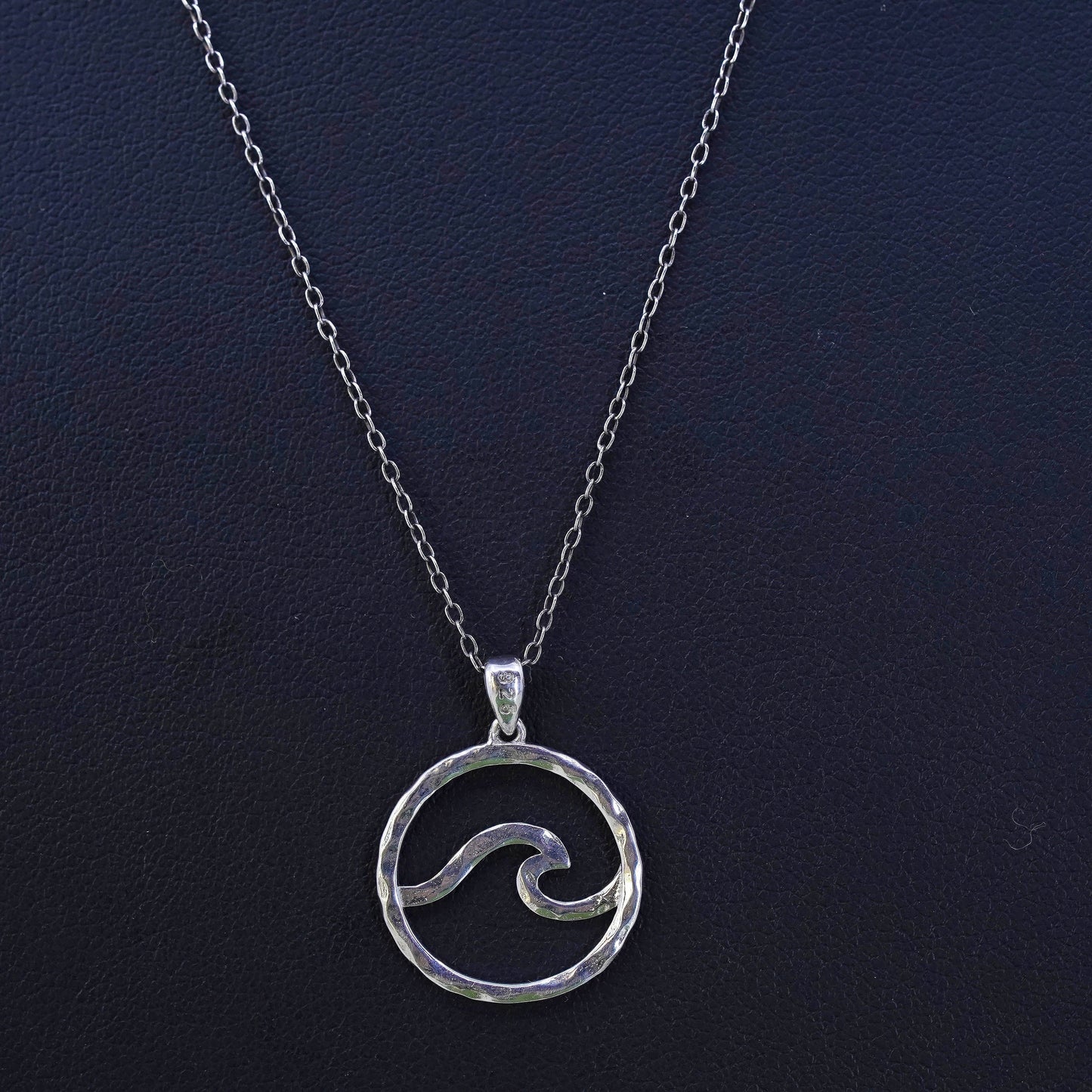 18”, vintage Sterling silver necklace, 925 circle chain circle wave pendant