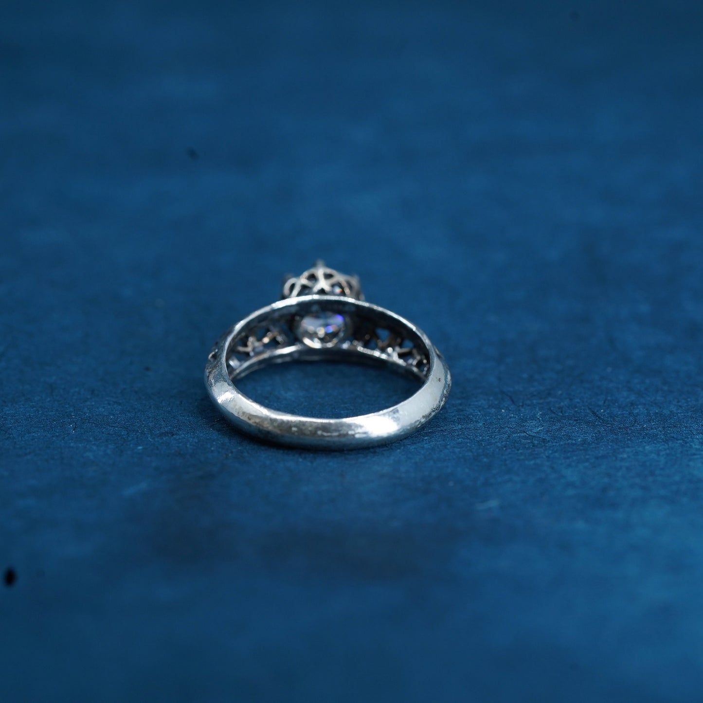 Size 6, Vintage Sterling silver handmade ring, 925 filigree band with Cz