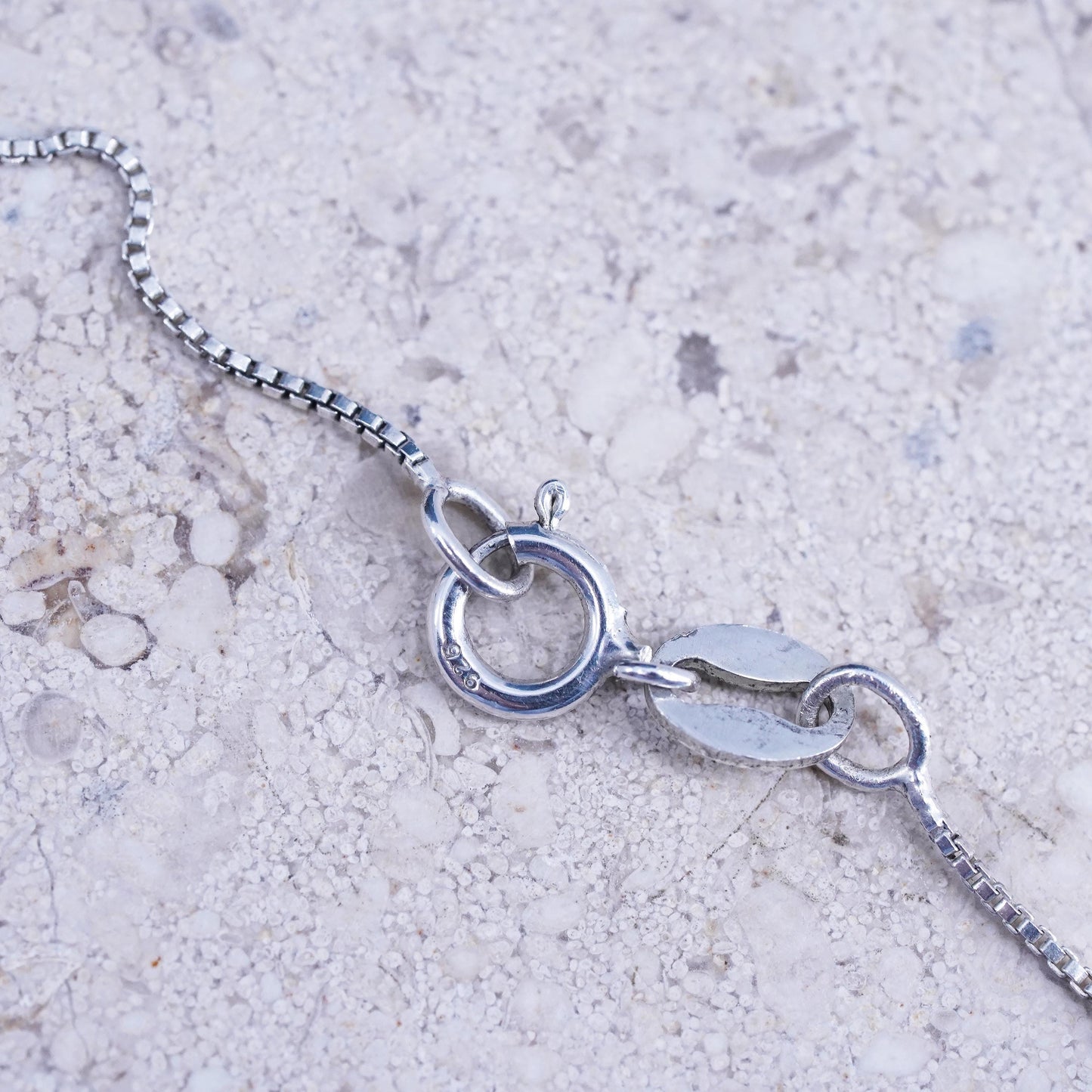18”, Vintage Sterling silver 925 pendant, sea washed glass with dolphin charm