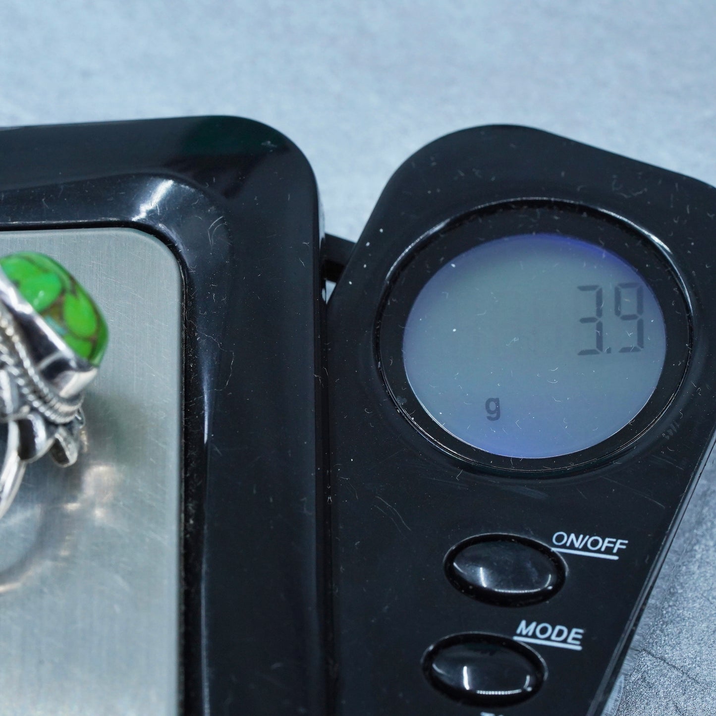 Size 7, vintage southwestern Sterling 925 silver handmade ring with turquoise