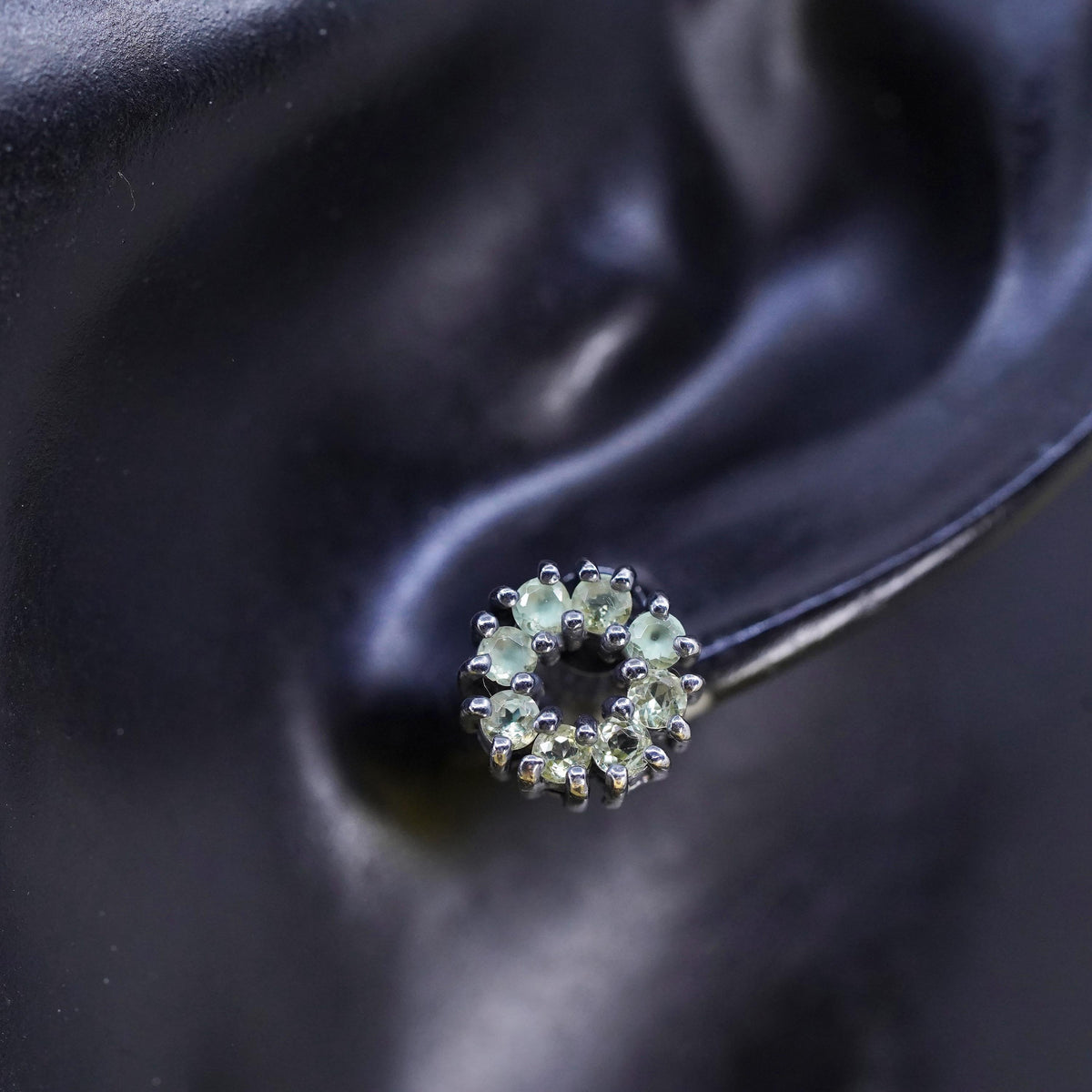 Vintage Sterling 925 silver circle peridot studs earrings