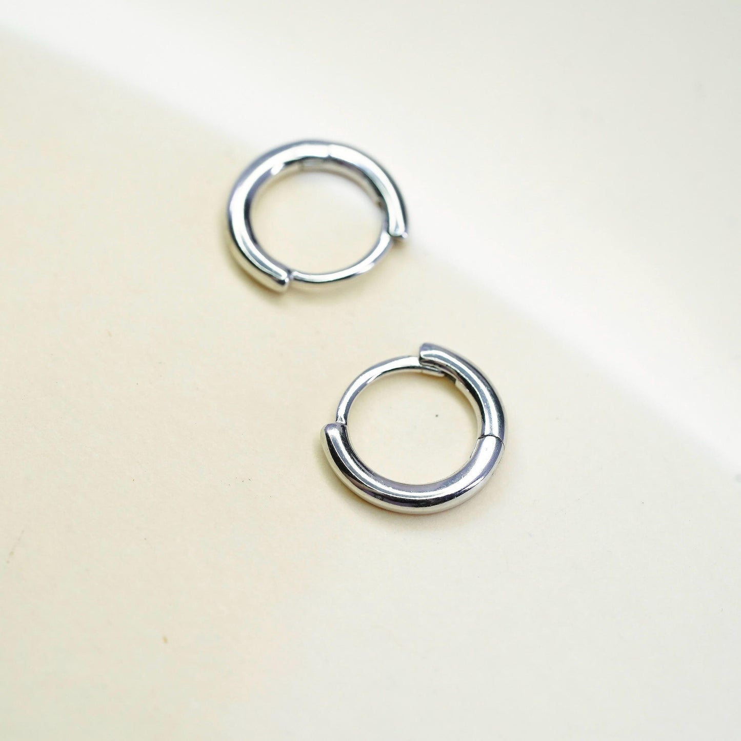 12mm, Vintage SRS sterling silver loop earrings, fashion, fine 925 silver hoops