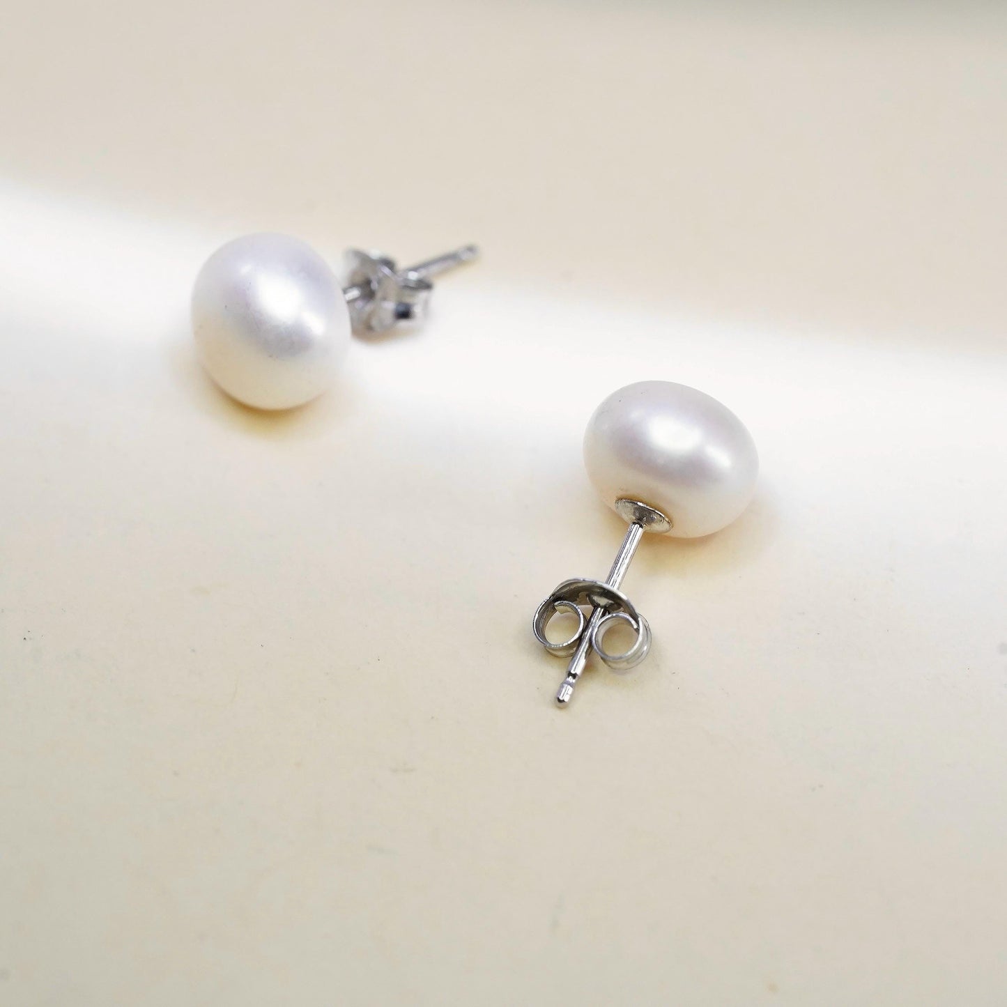 8mm, Vintage sterling silver handmade earrings, 925 studs with freshwater pearl
