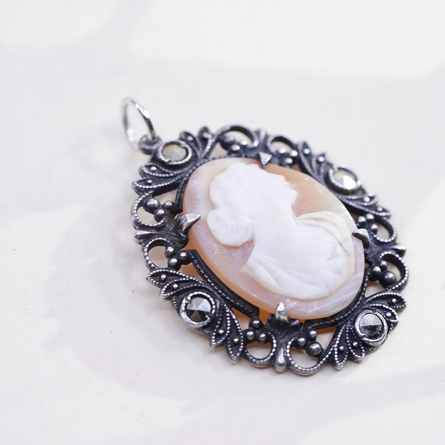 VTG Sterling 925 silver pendant mother of pearl cameo lady cluster marcasites
