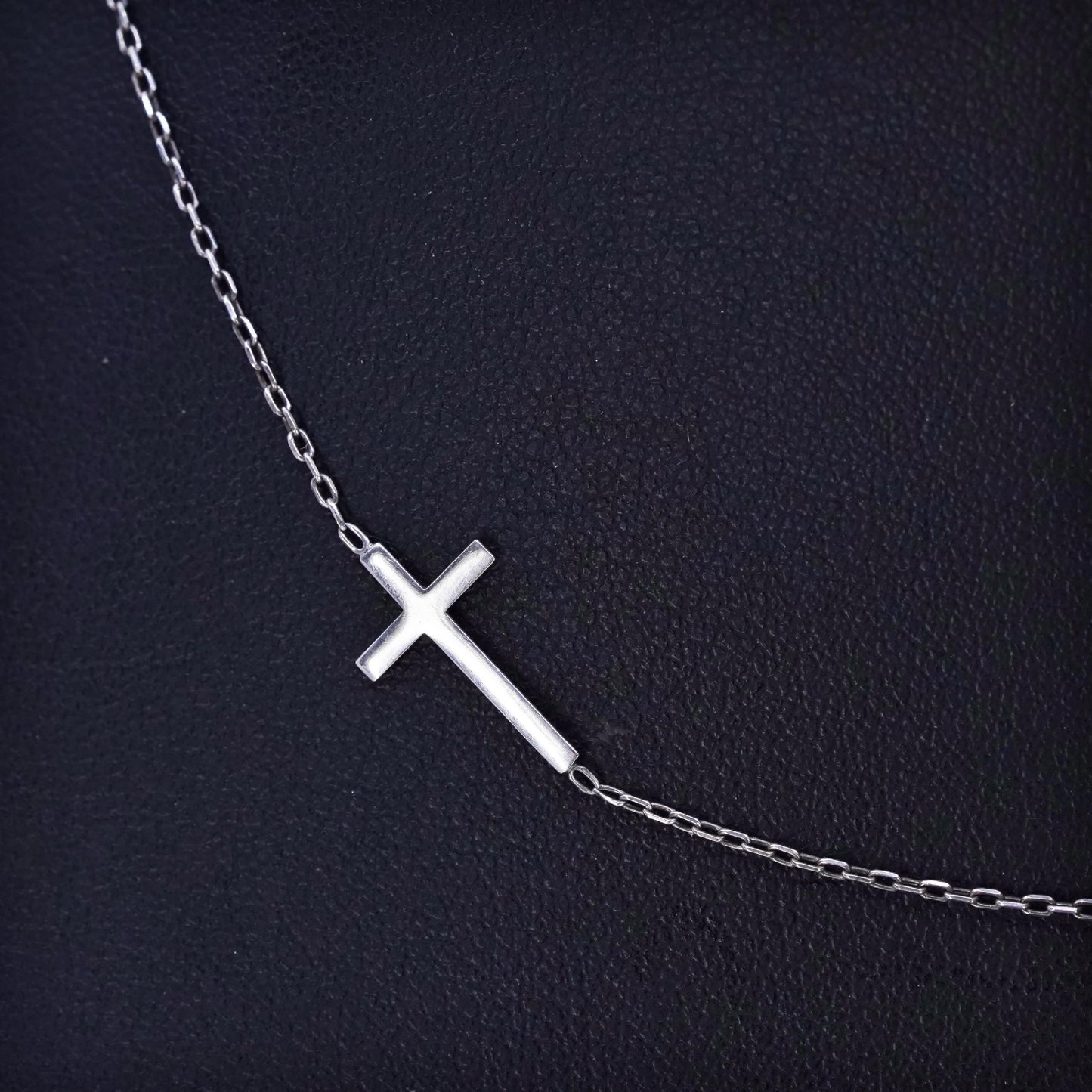 15”, vintage Sterling 925 silver handmade snake necklace with cross pendant