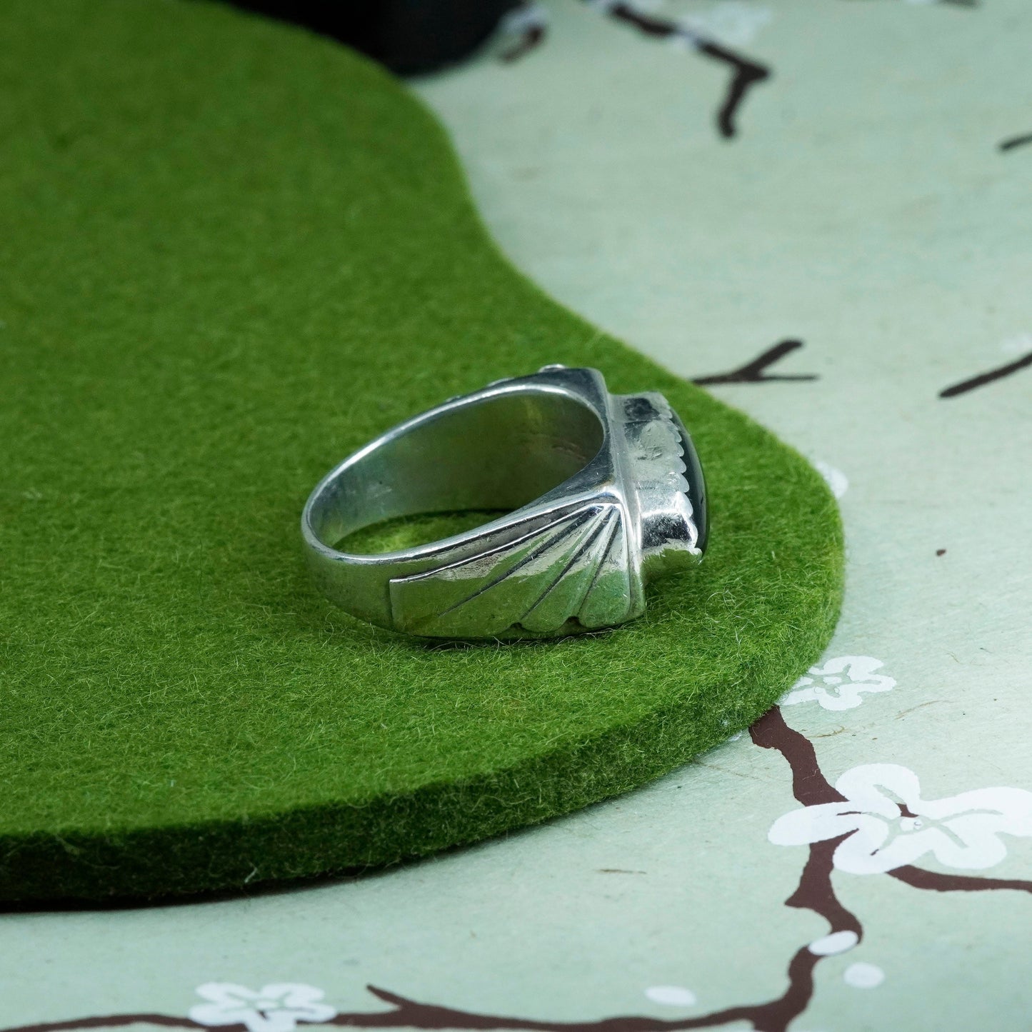 Size 13, Native American sterling silver ring, 925 band with onyx, Southwestern