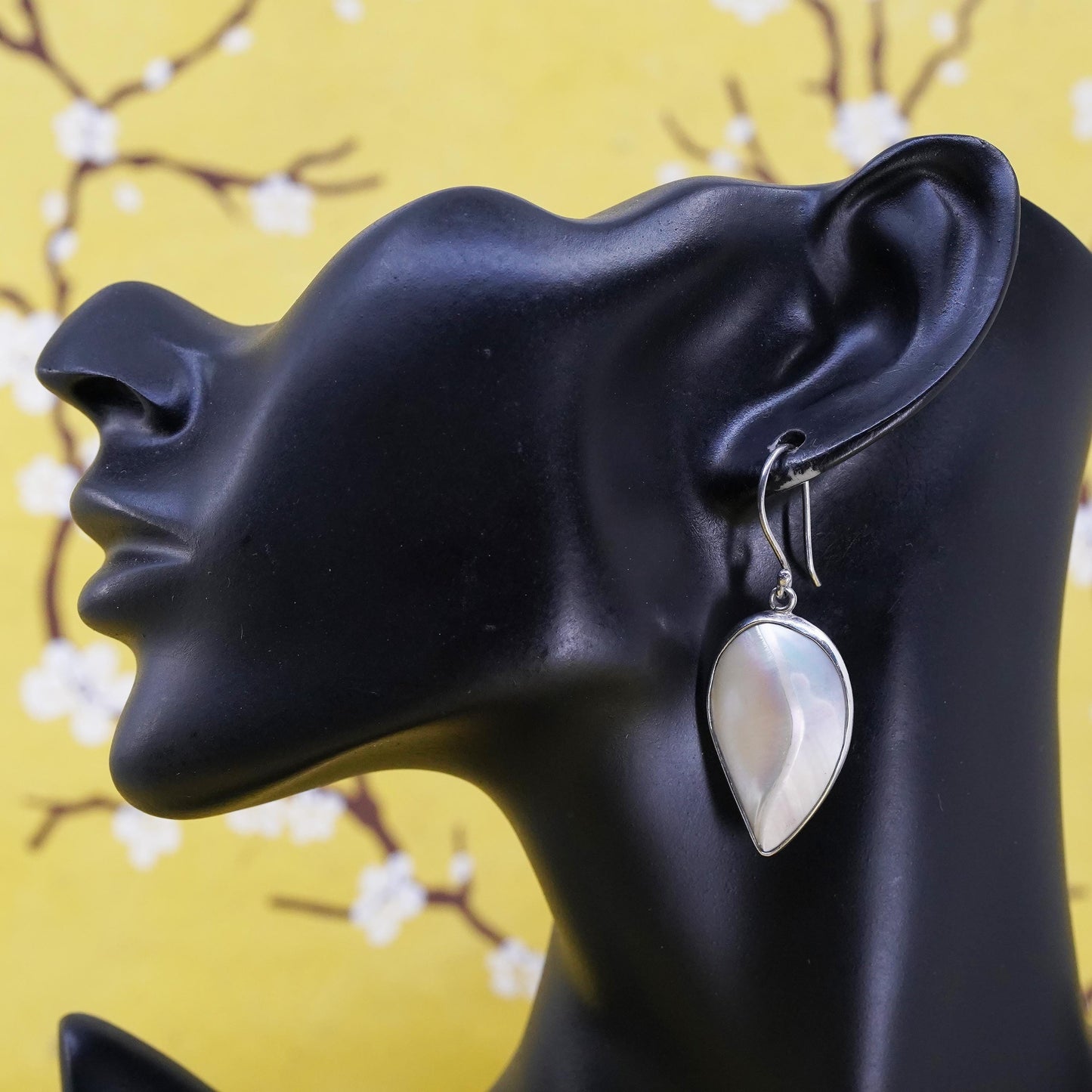 Vintage Sterling 925 silver handmade earrings with mother of pearl