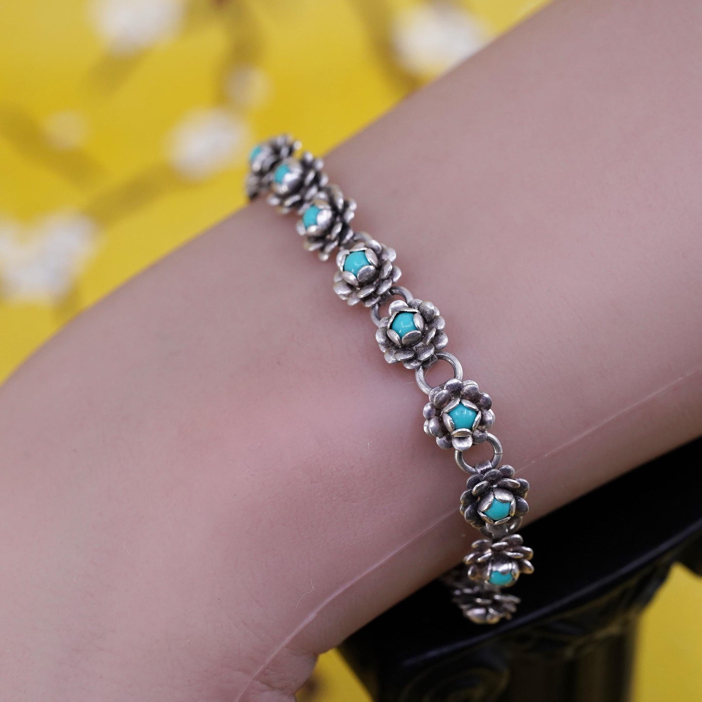 5.5", Vintage Sterling silver bracelet, southwestern 925 flower with turquoise