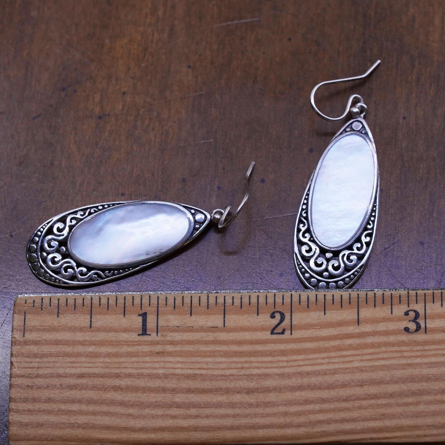 Vintage sterling 925 silver Bali teardrop earrings with mother of pearl drop