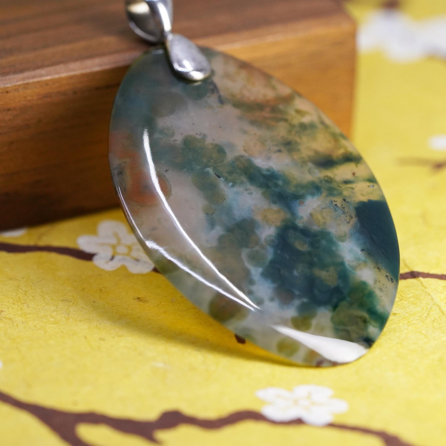 Southwestern Sterling 925 silver handmade oval pendant with moss agate