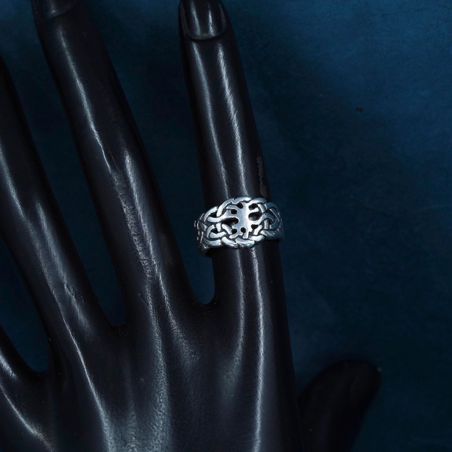 Size 4.25, vintage Sterling silver handmade ring, 925 filigree band