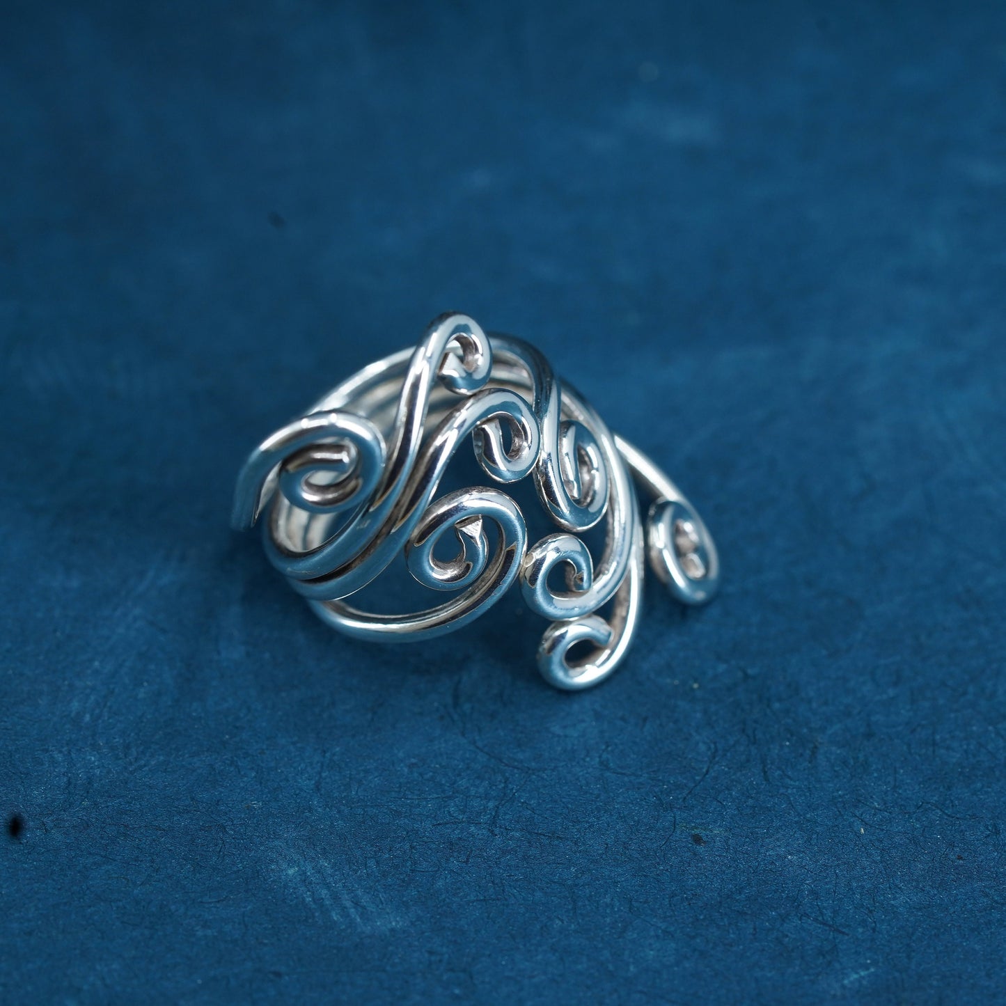 Size 6.75, vintage Sterling silver handmade ring, 925 wide swirly sprial band