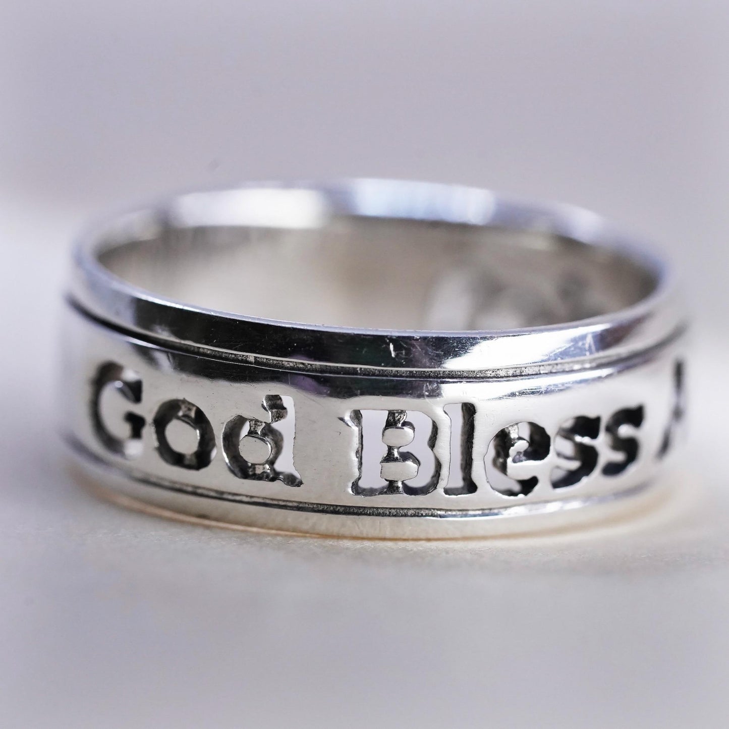 Size 7, VTG 925 Sterling Silver God Bless America Ring | Openwork Modern Band