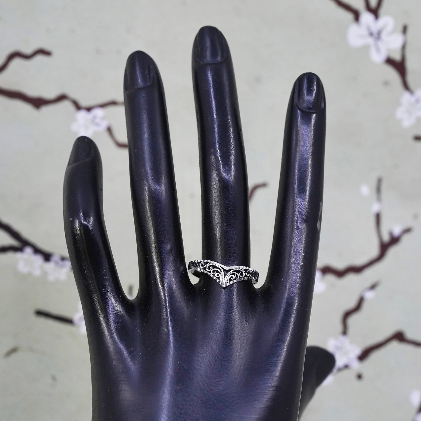 Size 9.5, vintage sterling silver handmade ring, 925 band with filigree details