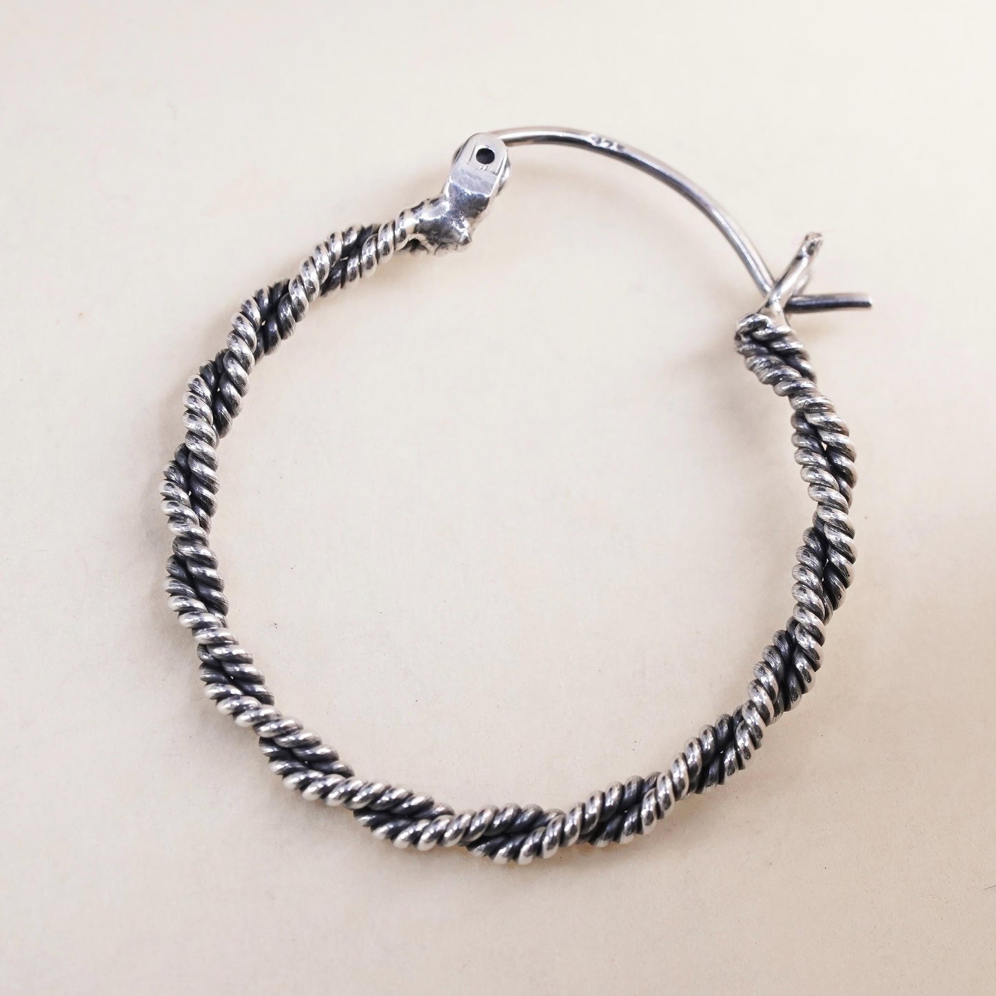 1.25", VTG Italian sterling silver loop single earring, twisted textured hoop