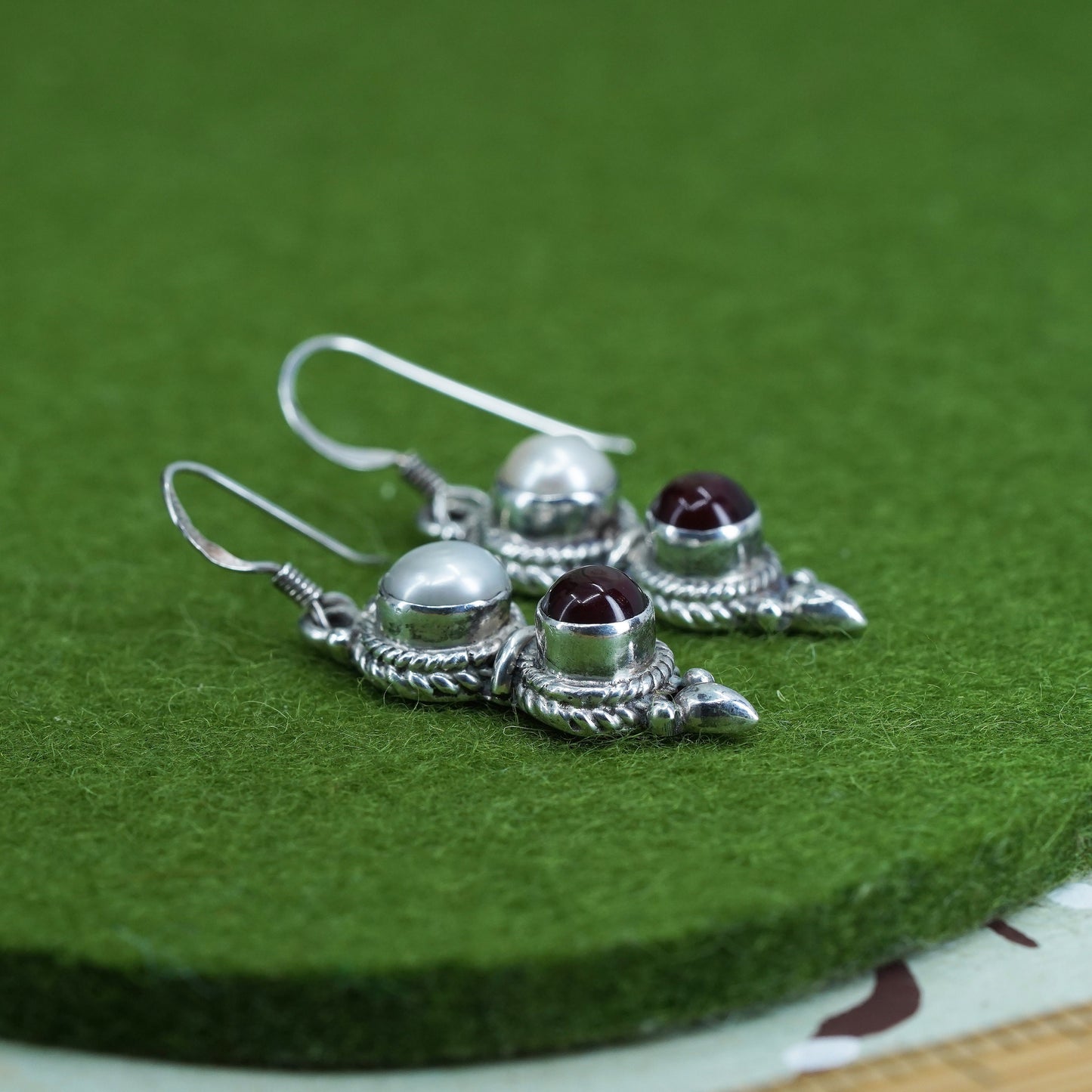 Native American Sterling 925 Silver Handmade earrings with pearl and garnet