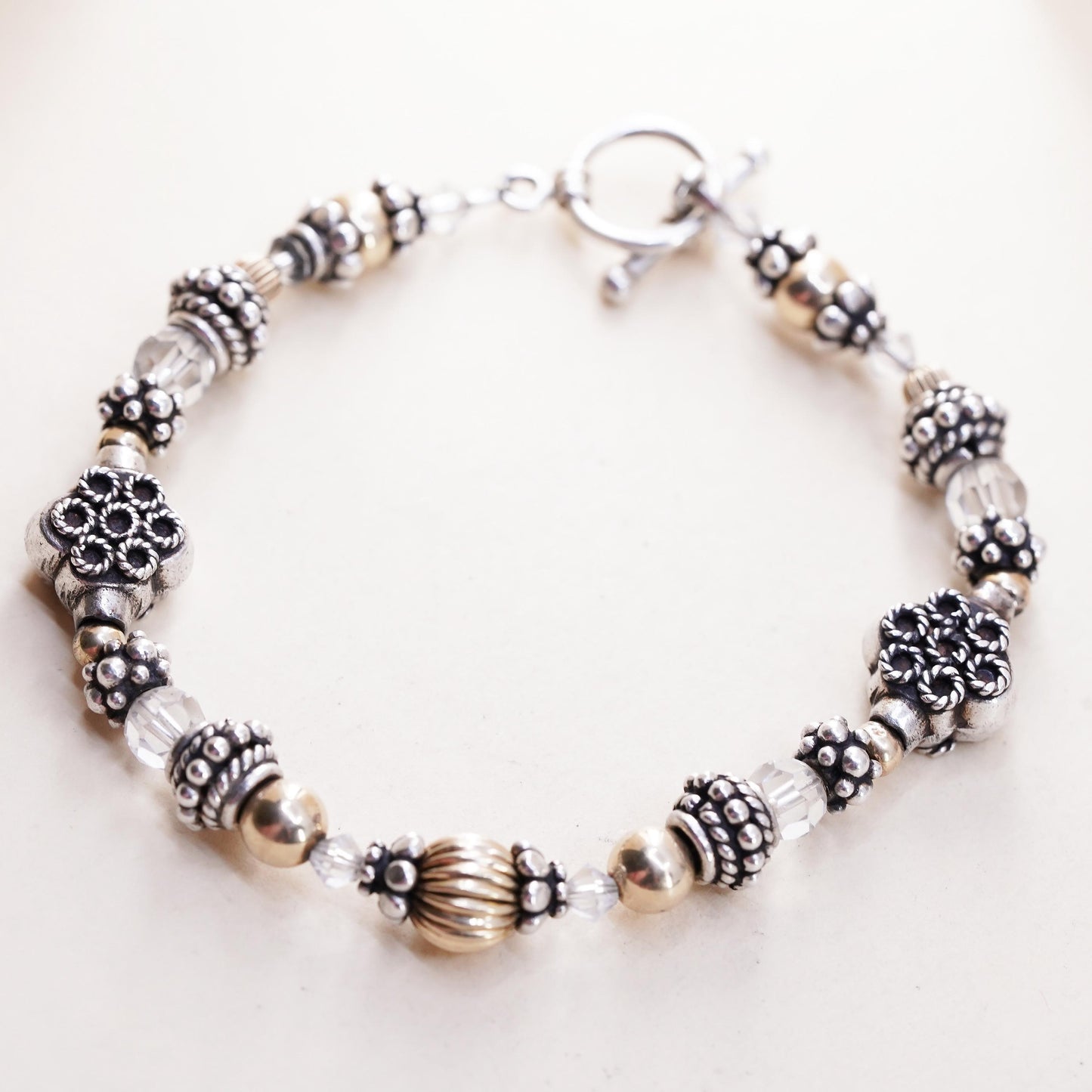 7", VTG handmade bracelet, clear crystal 14K yellow gold beads toggle closure
