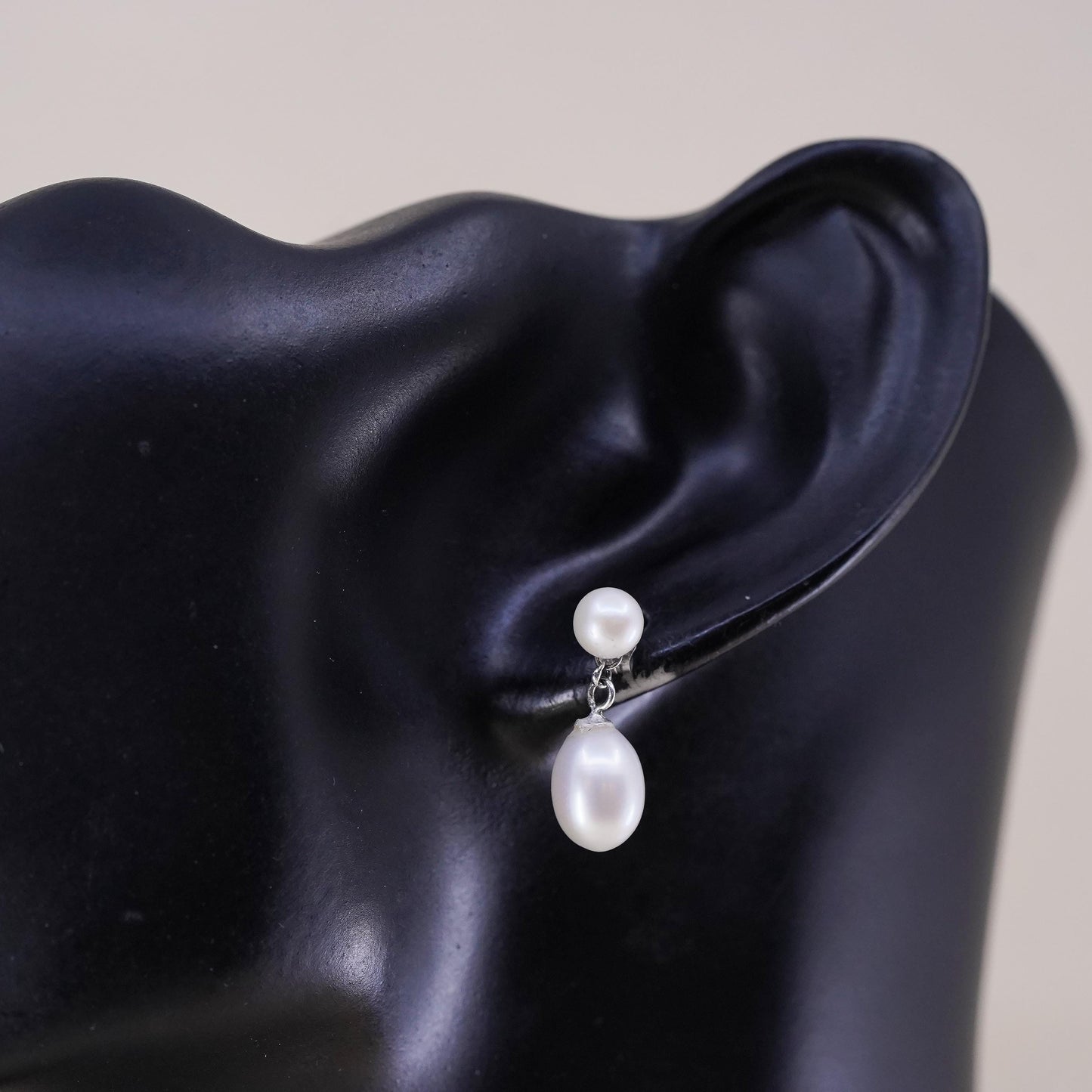 Vintage Sterling 925 silver handmade earrings with oval shaped freshwater pearl